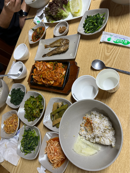 기와집보리밥한정식