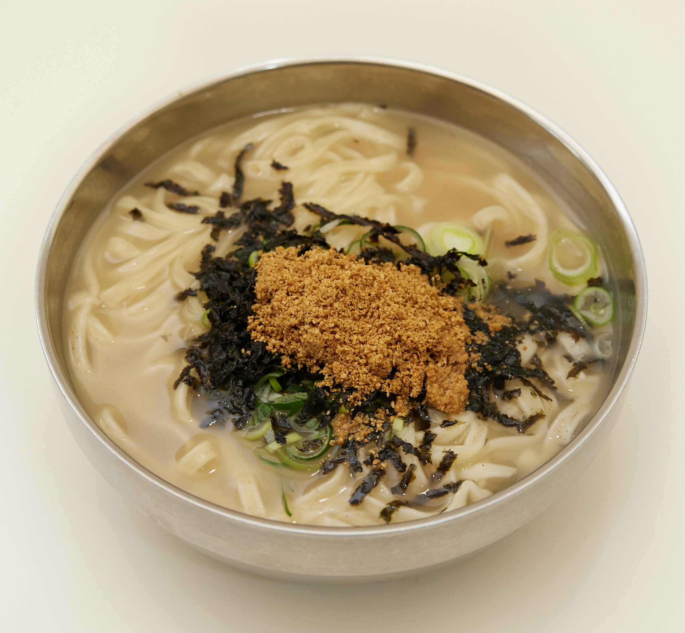 멸치칼국수