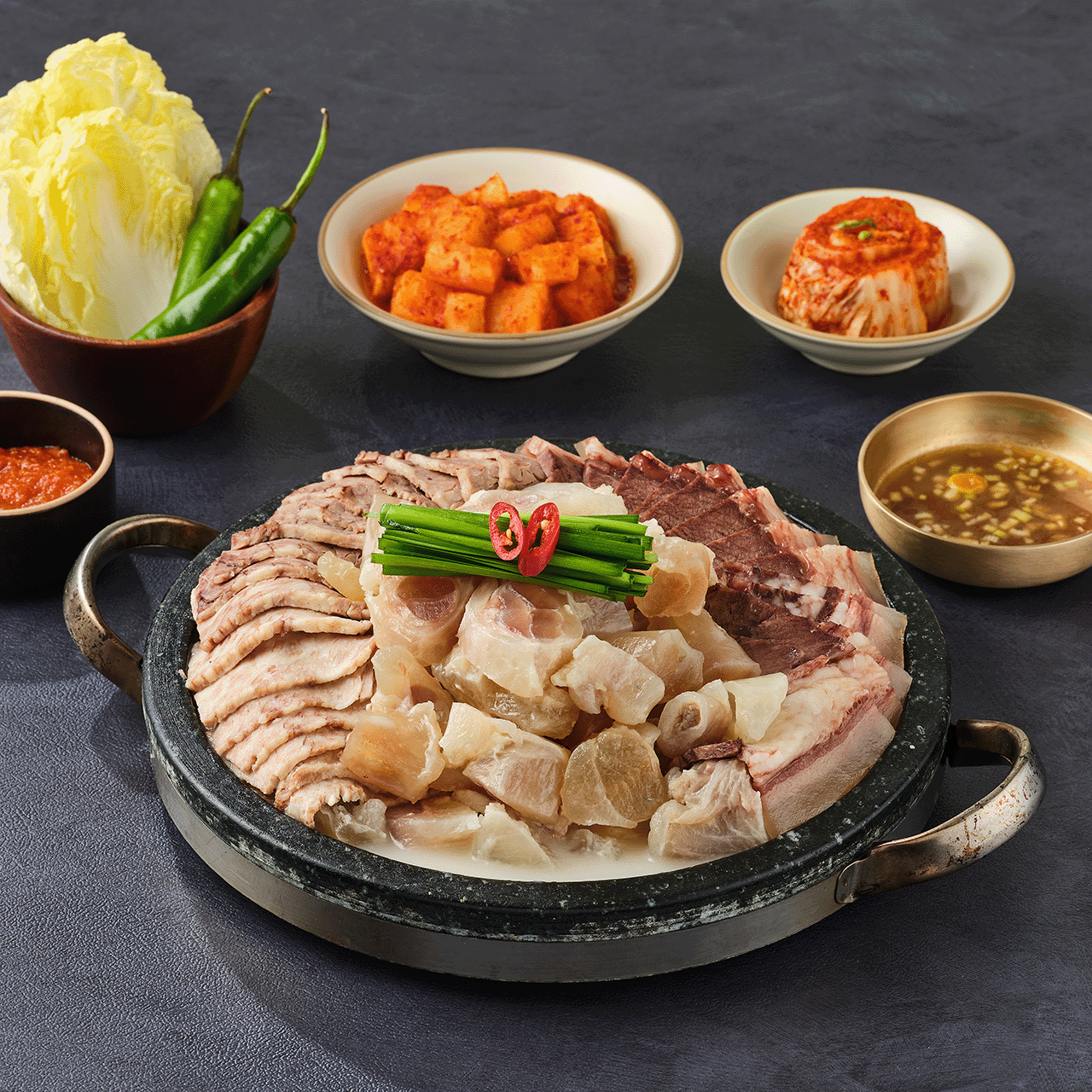 돌판수육