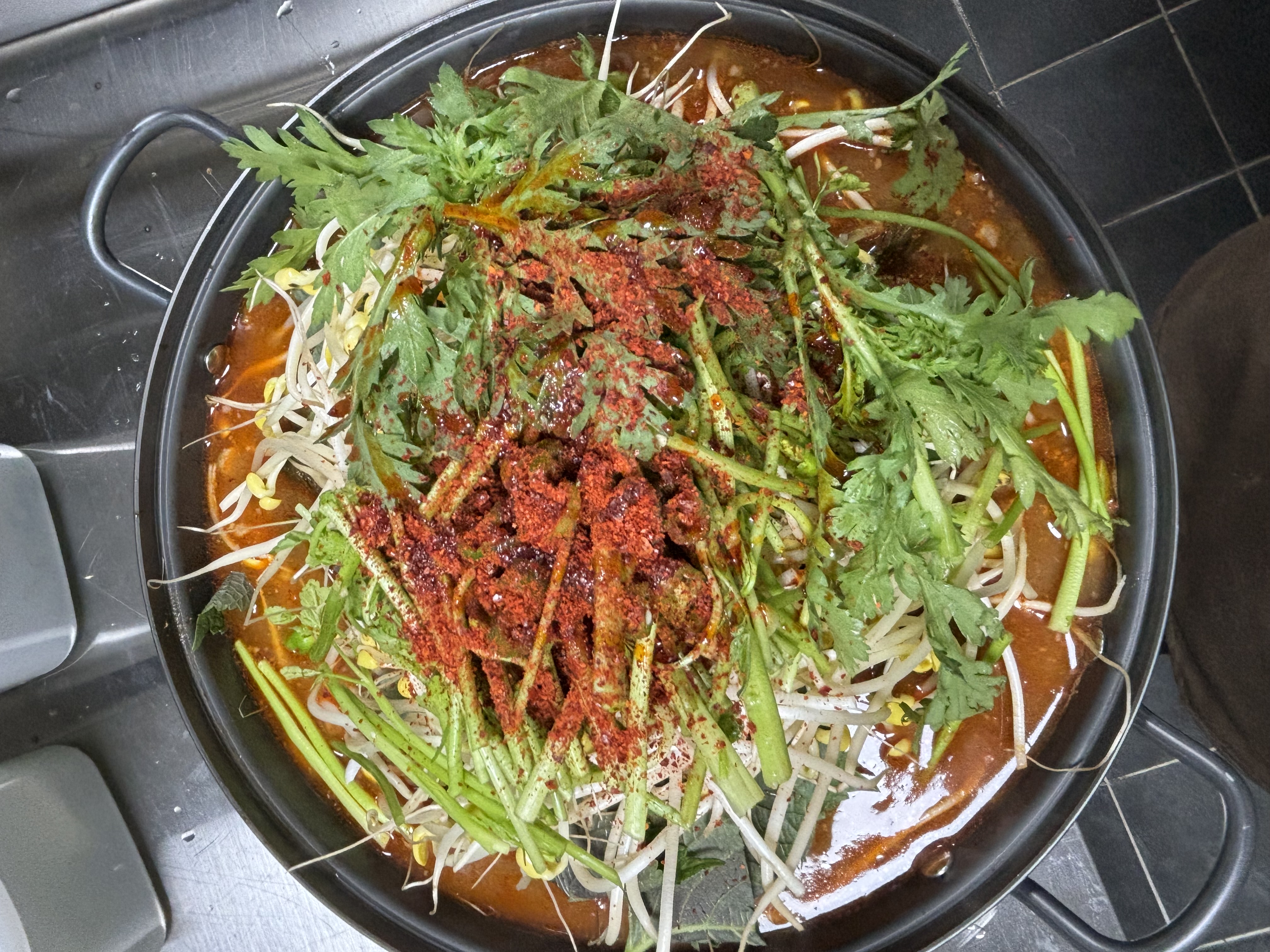 감자탕 중