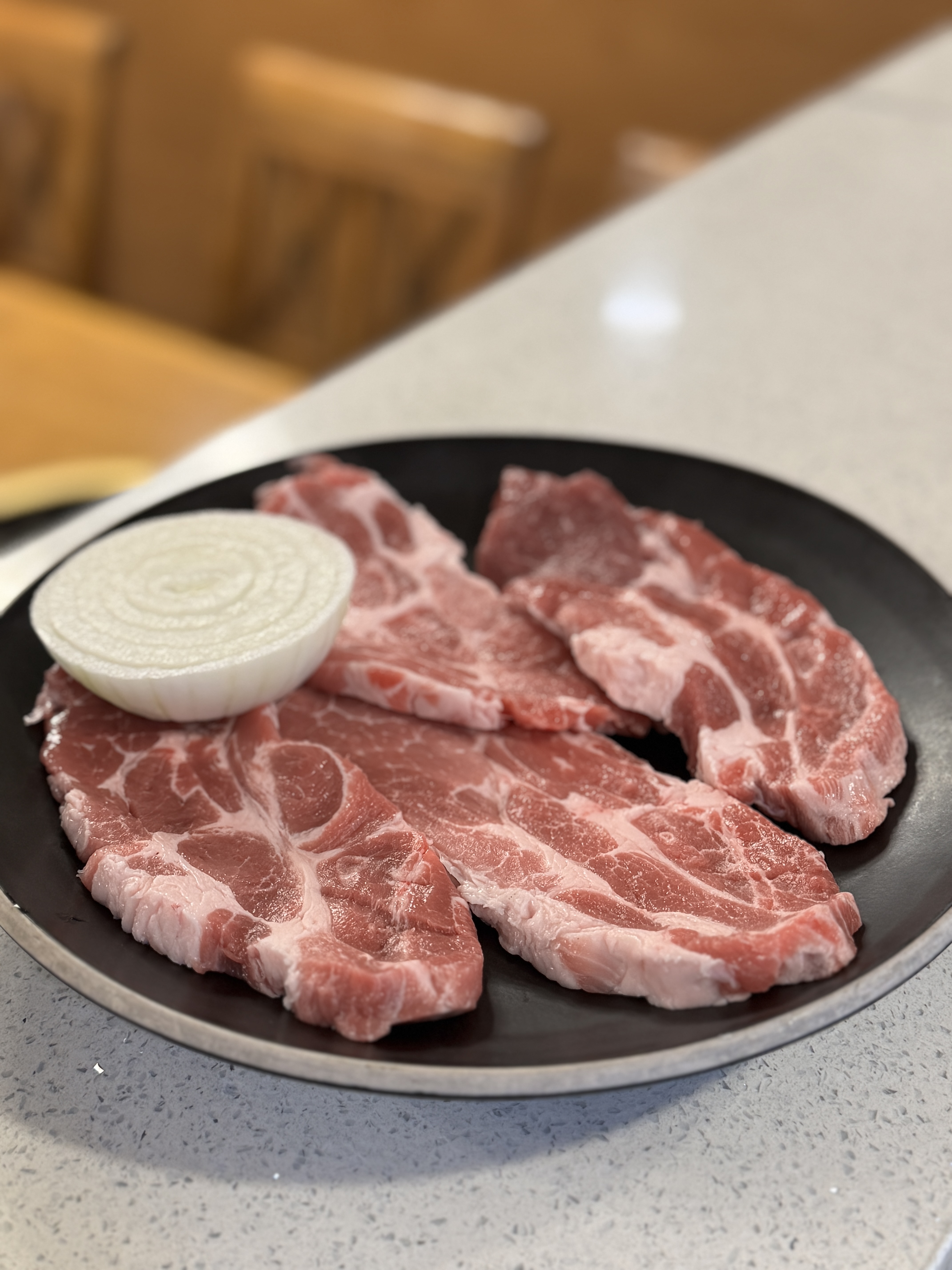 한돈 돼지생목살 250g