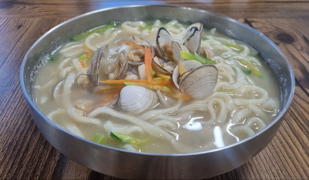물총칼국수
