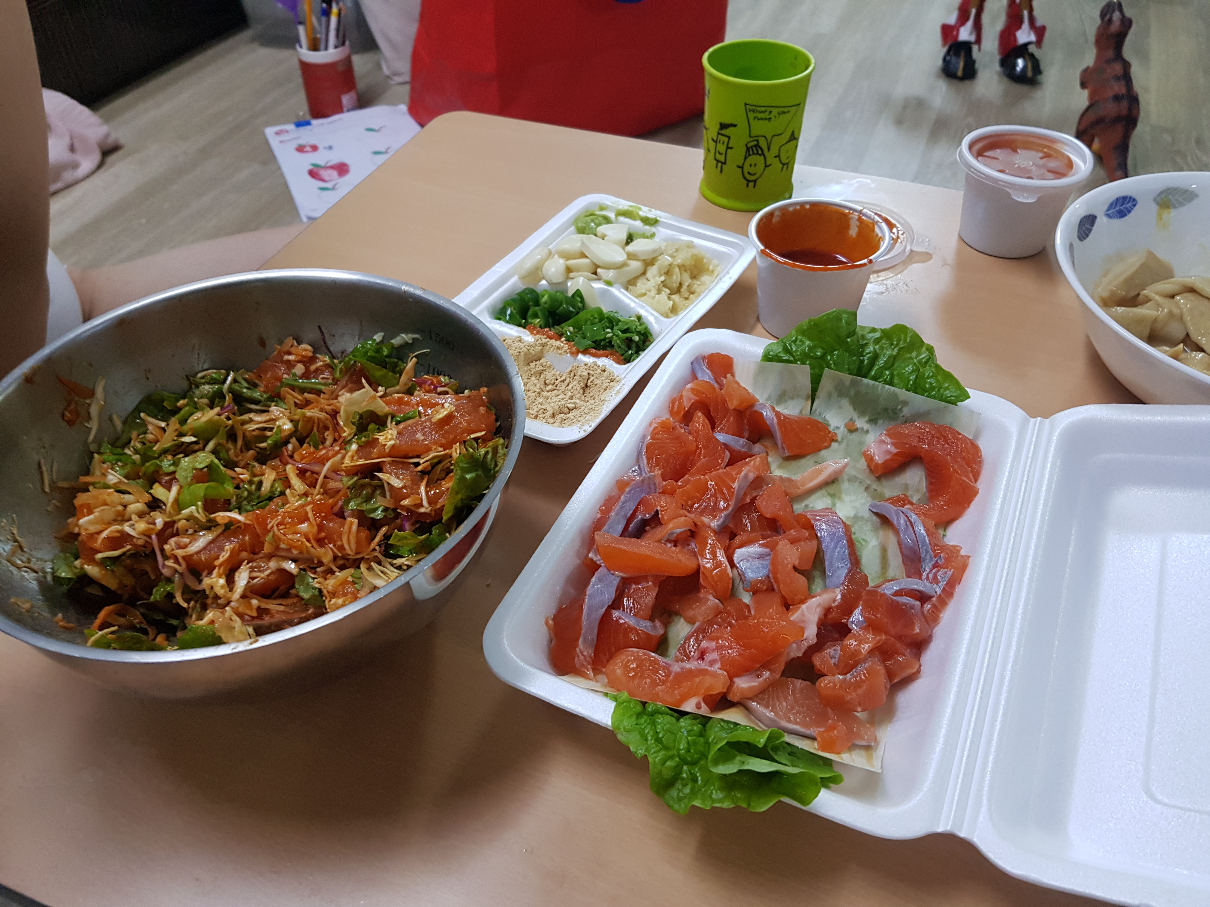 송어비빔회(대)