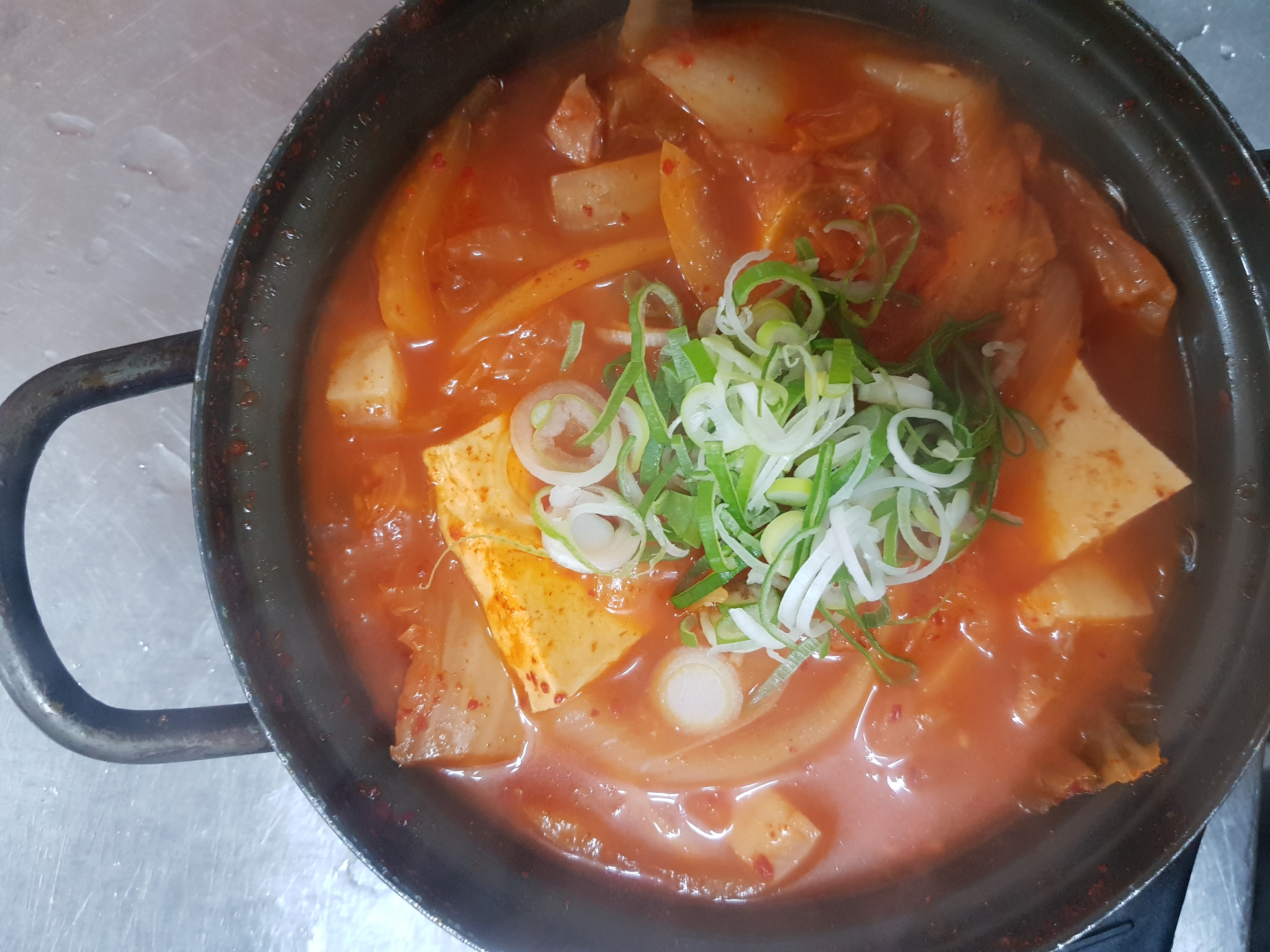 돼지고기김치찌개