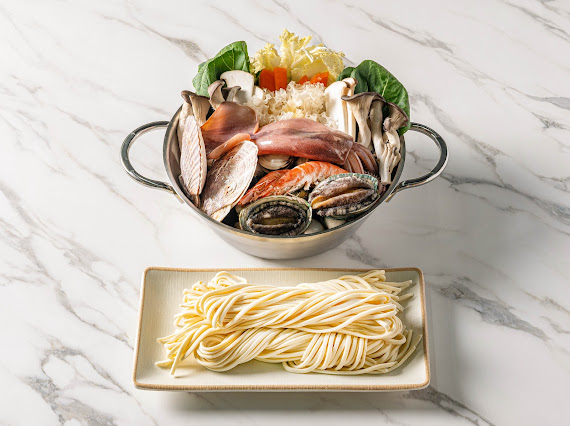 해물칼국수