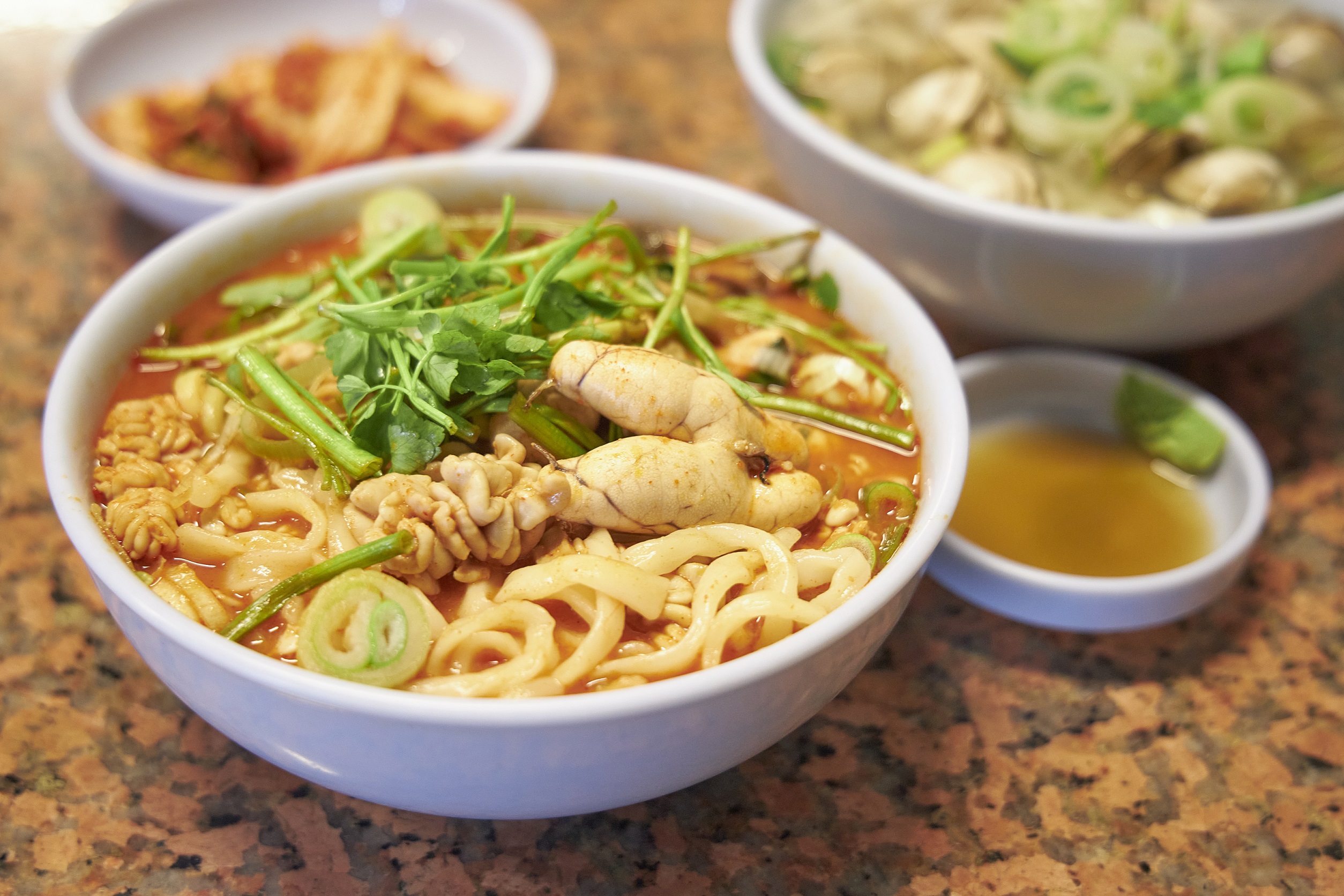 알곤이칼국수