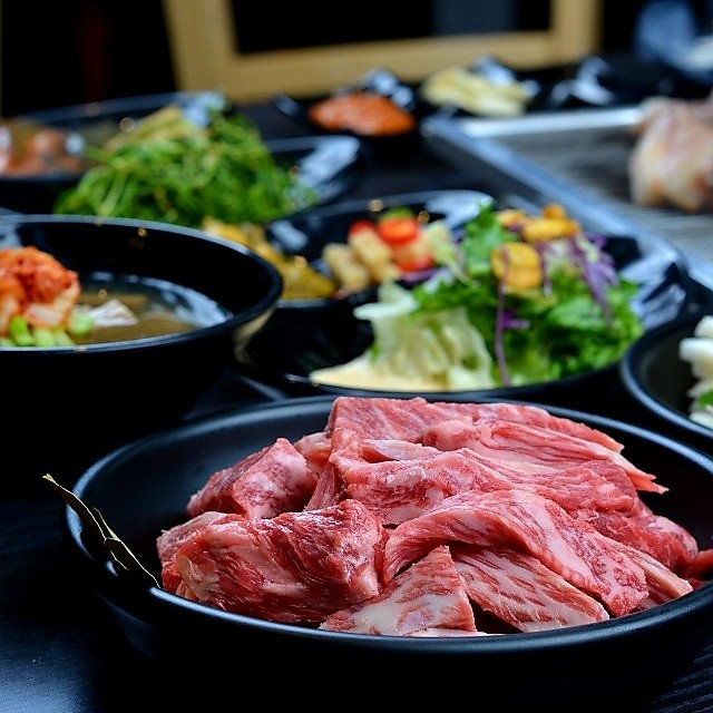 생/양념 진갈비살 (150g)