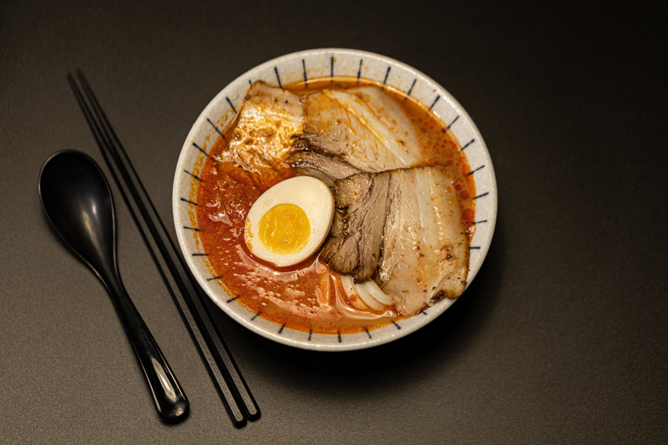 돈코츠우동 (매운맛)