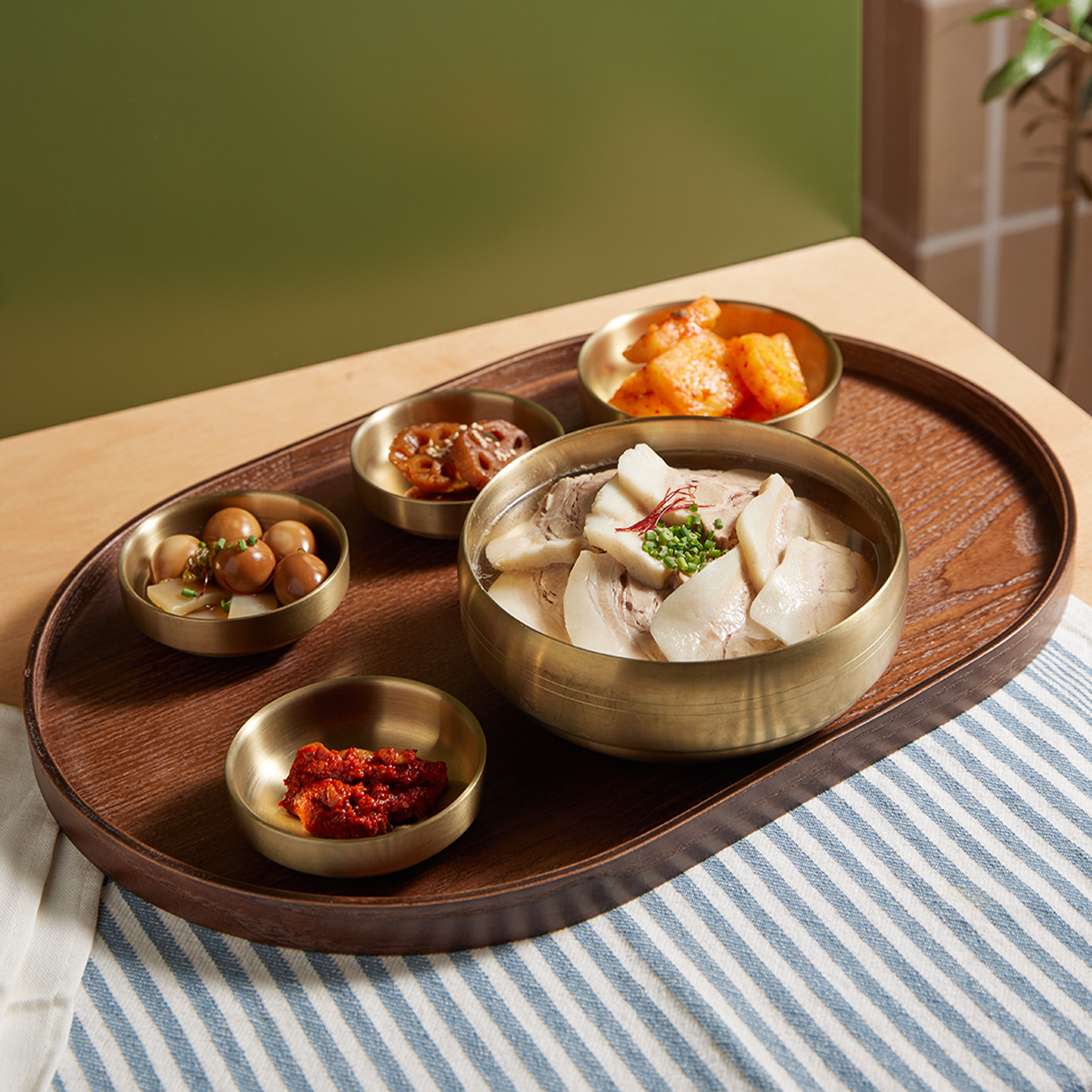맑은수육국밥한상