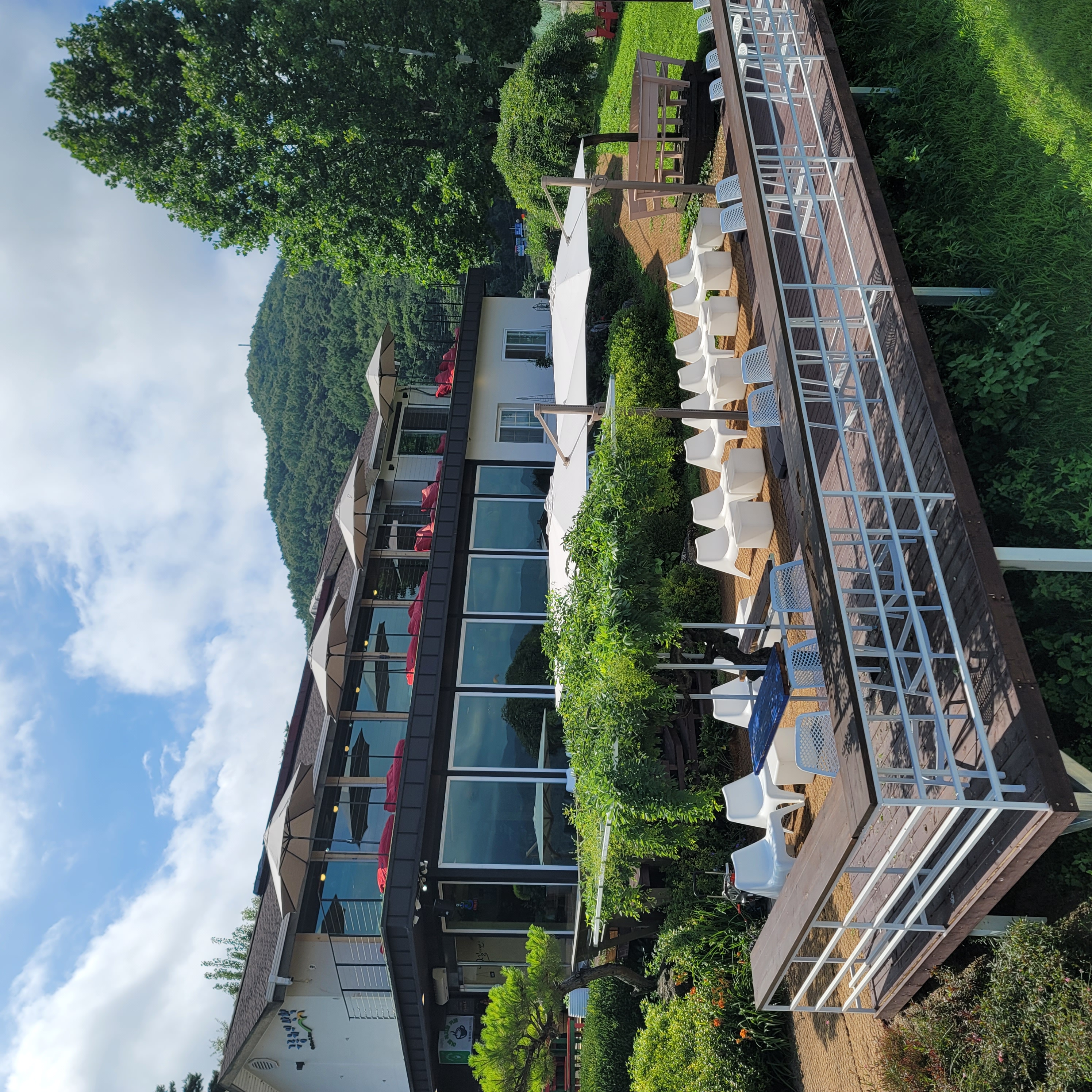 구름위의 산책 이미지