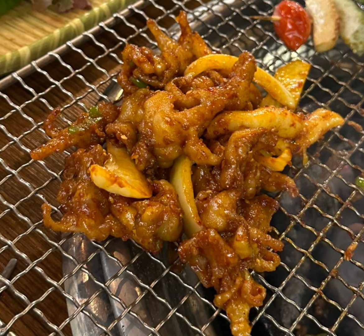 매콤무뼈닭발구이