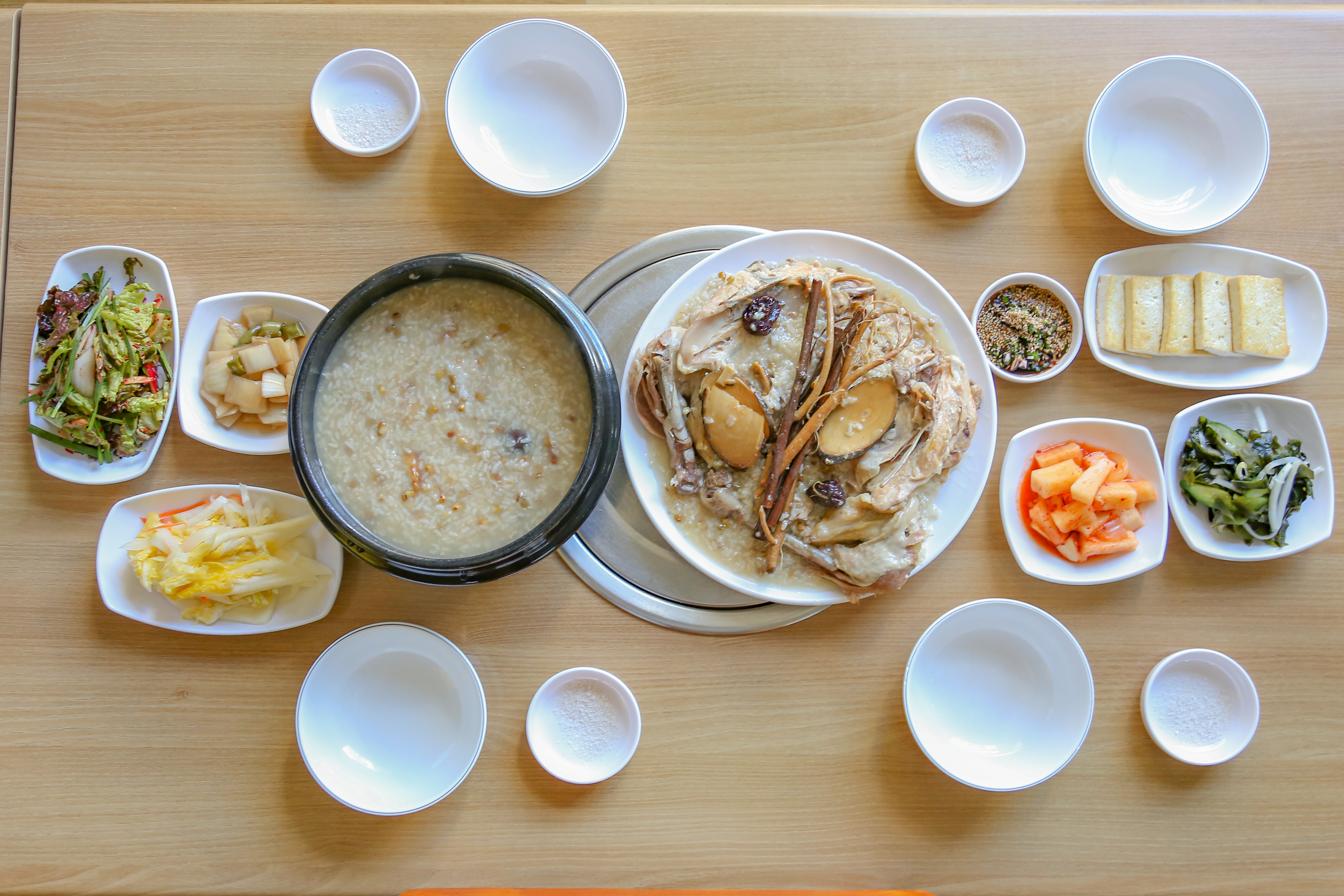 한방찹쌀누룽지백숙