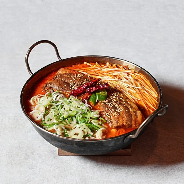 통수육 묵은지찜