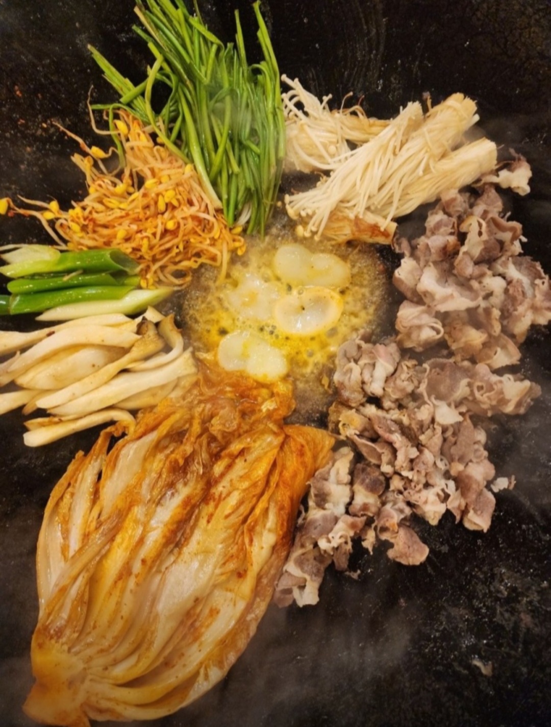 한우차돌 키조개삼합