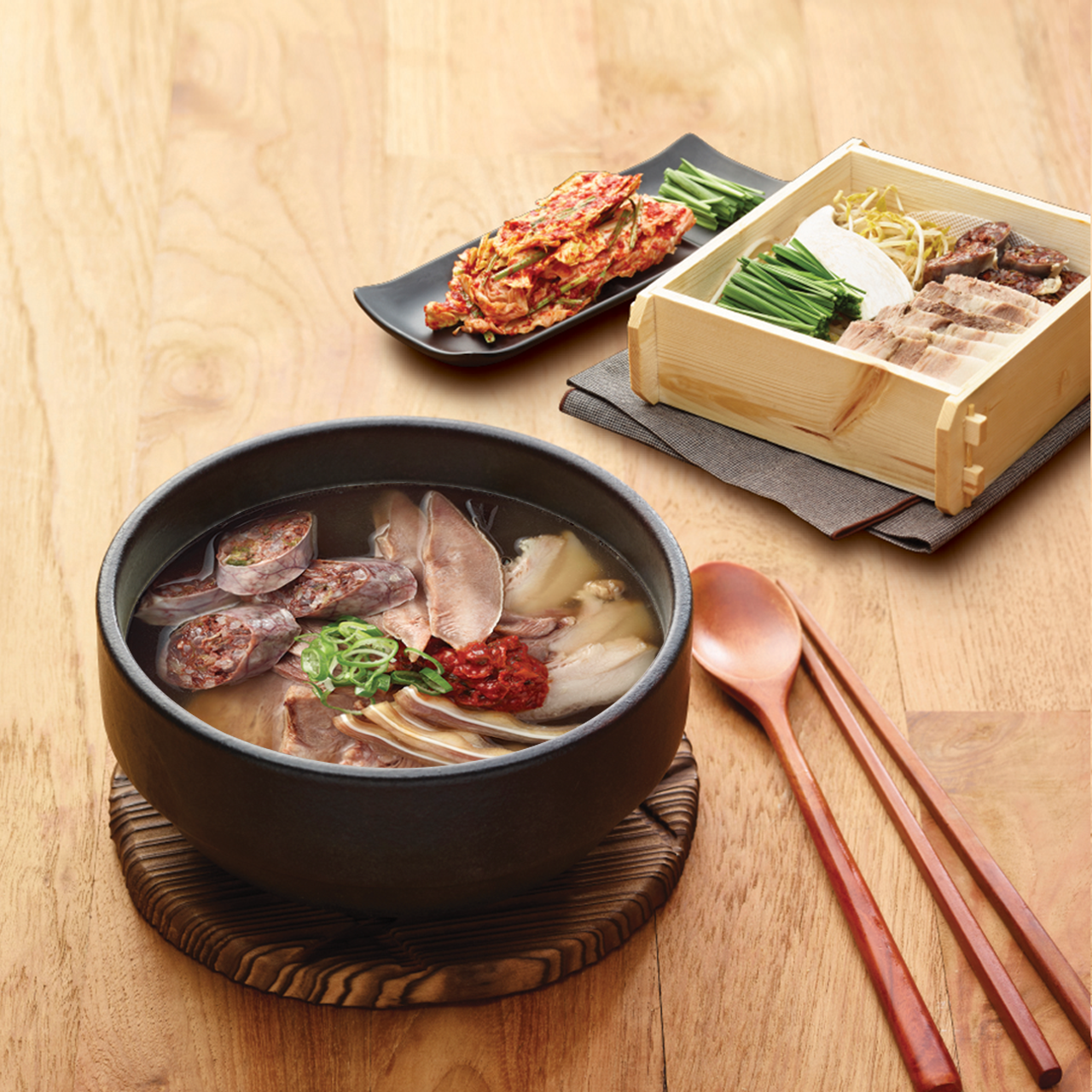 편백찜정식(양지육수순대국밥)