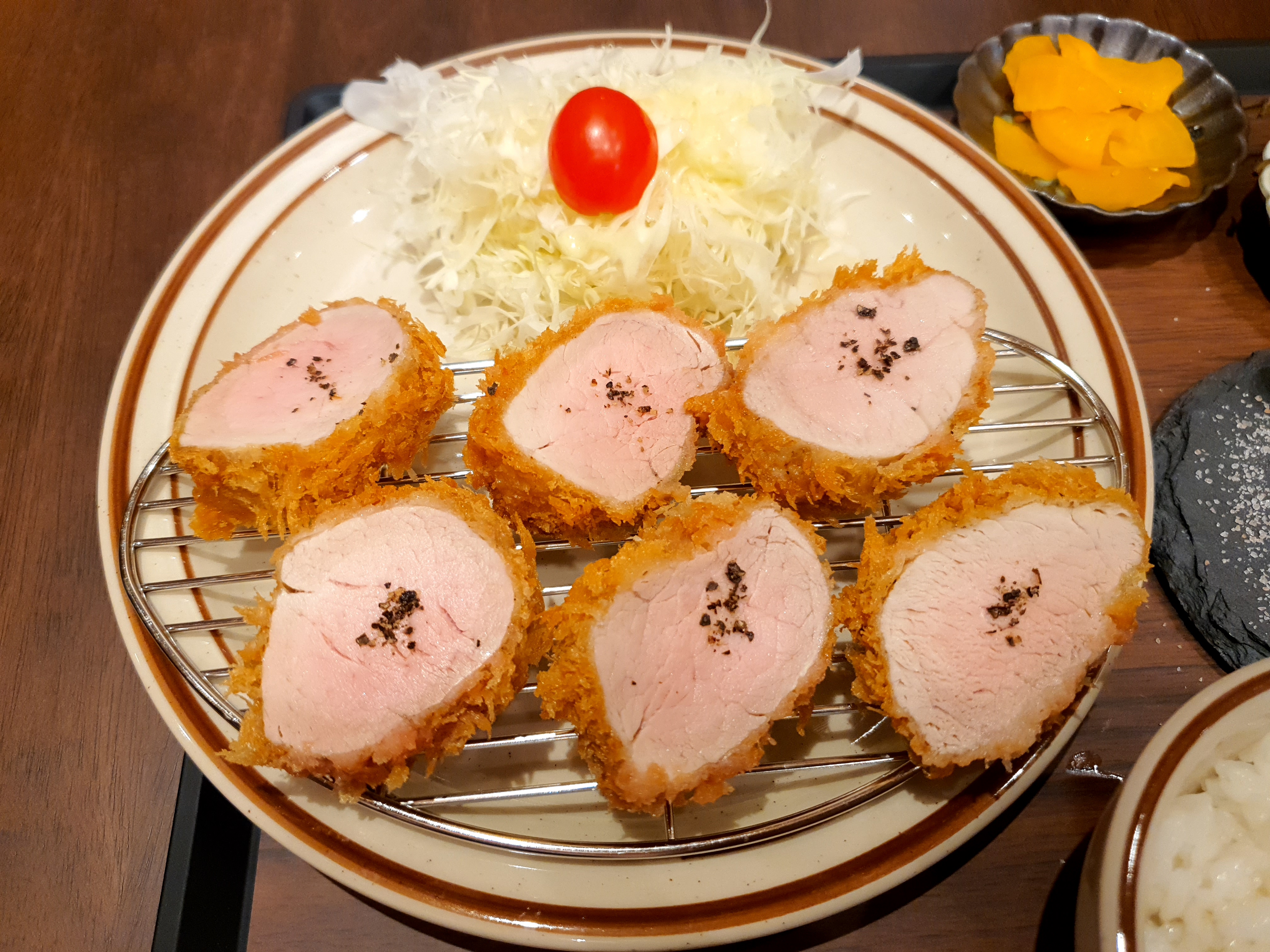 히레카츠