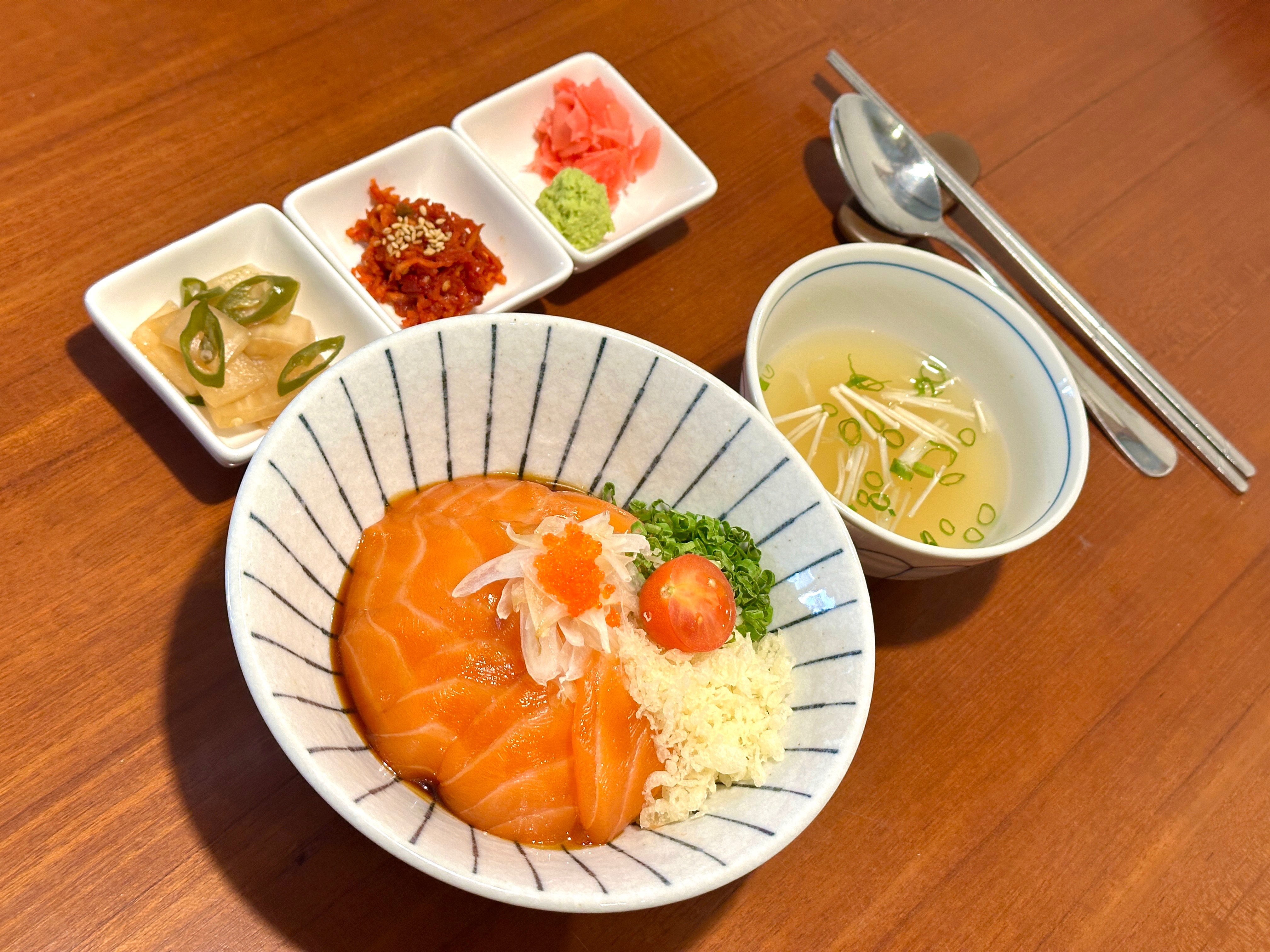 사케동