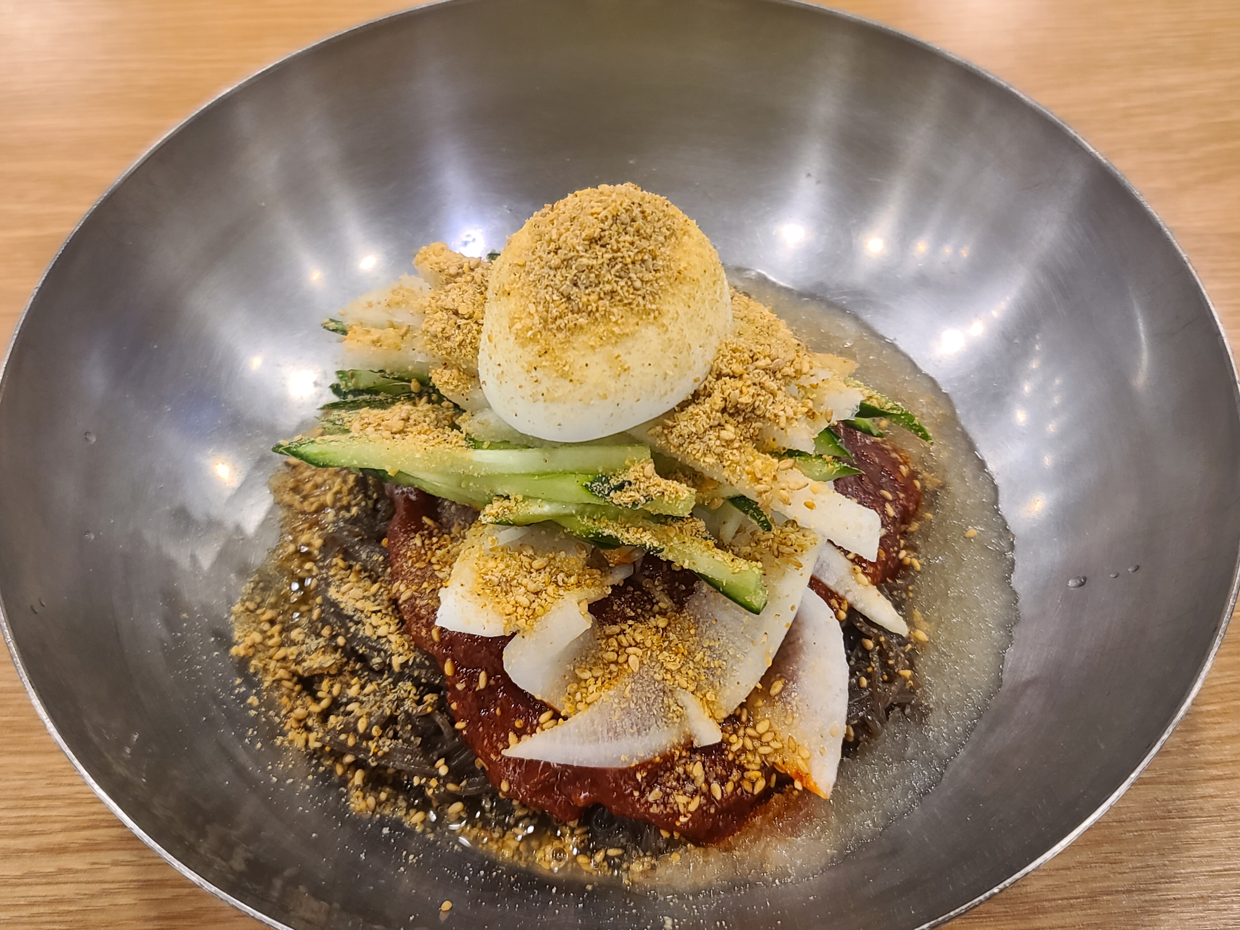 비빔냉면