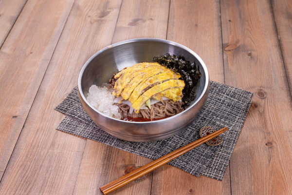육전비빔막국수