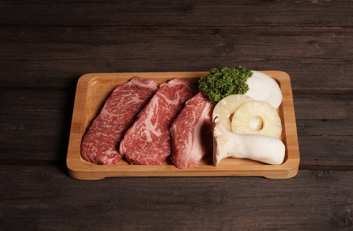 한우 등심 (150g)