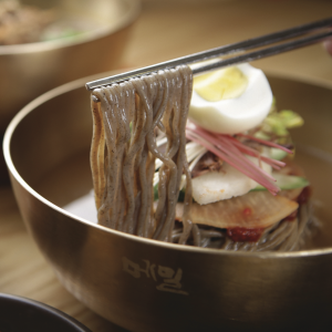 메밀막국수(물or비빔)