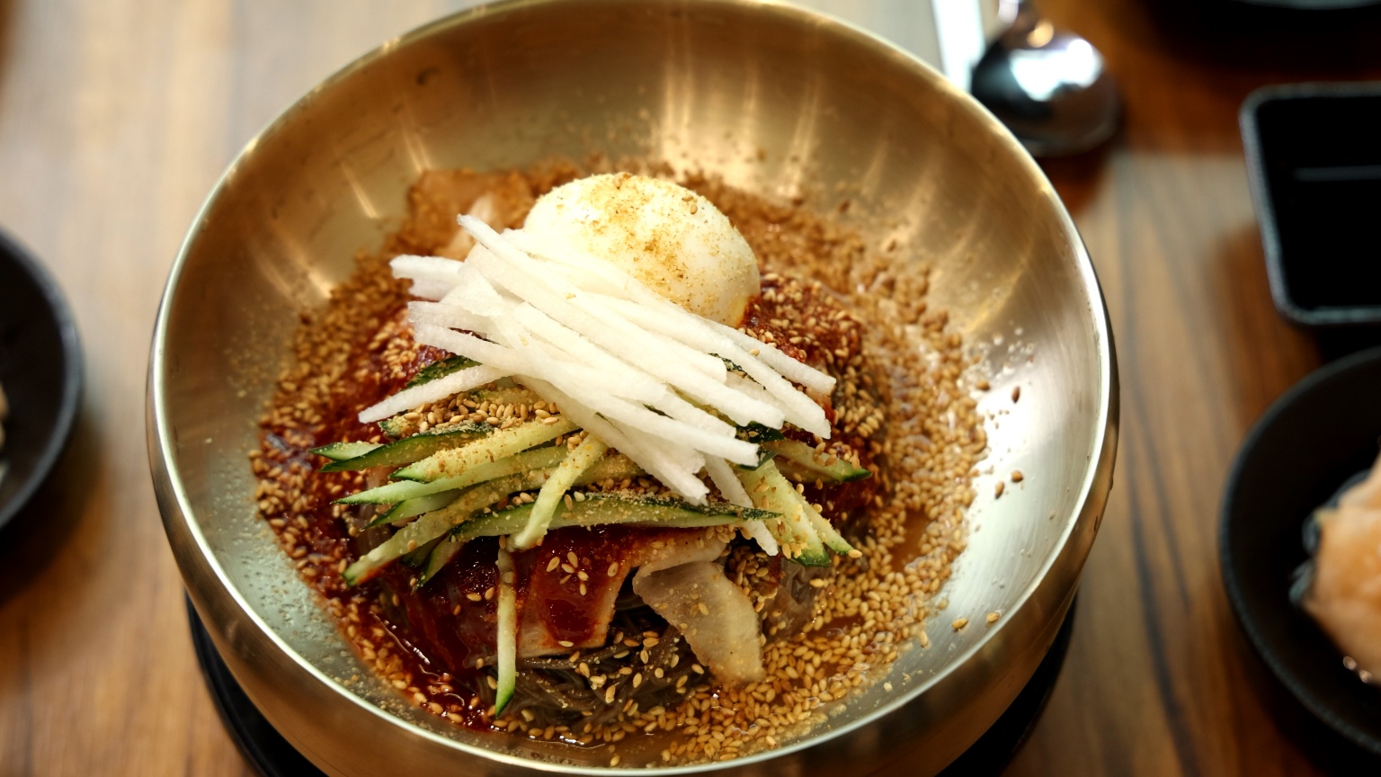 비빔냉면