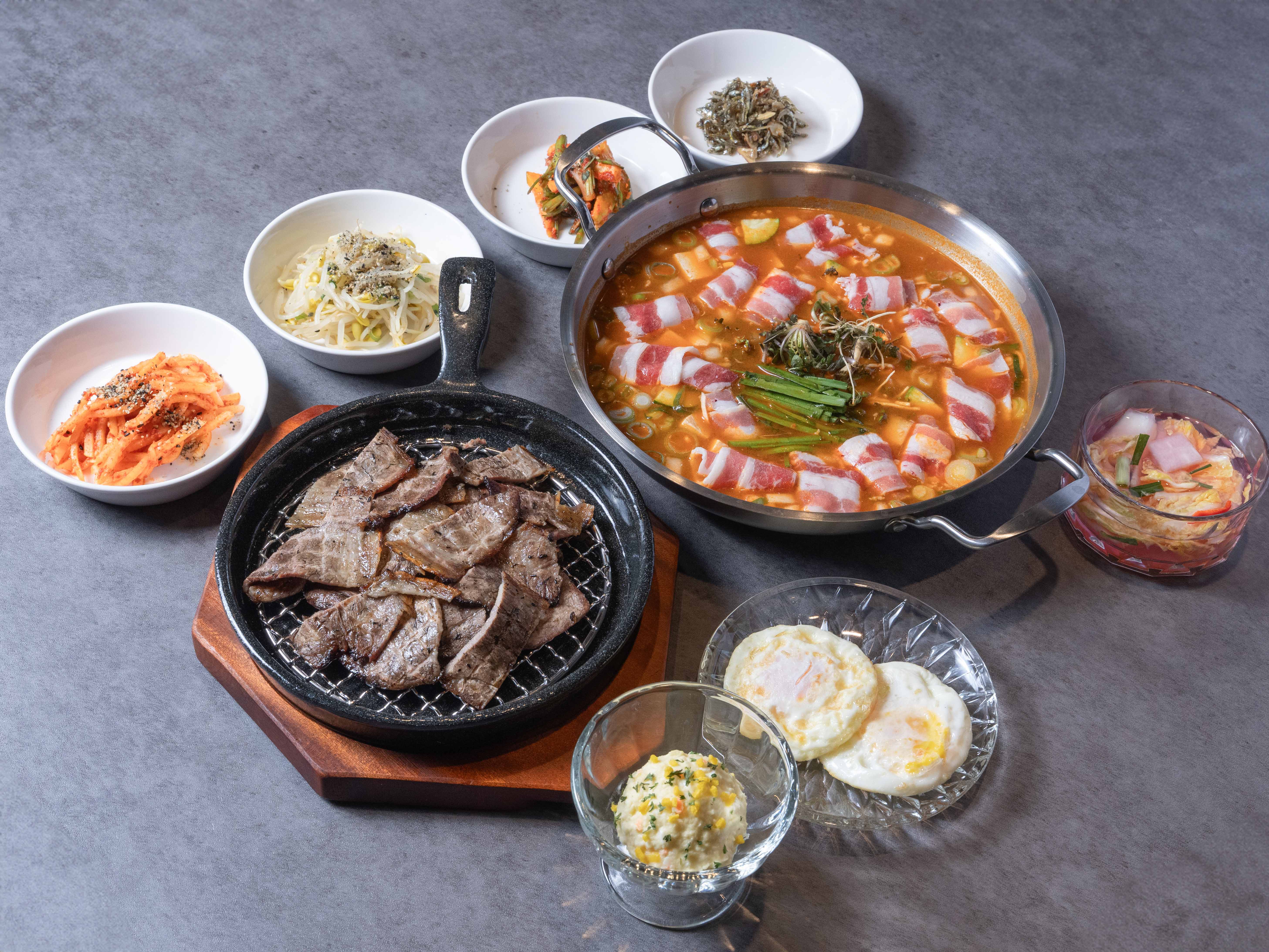 화전 소고기 된장찌개정식 (점심특선)