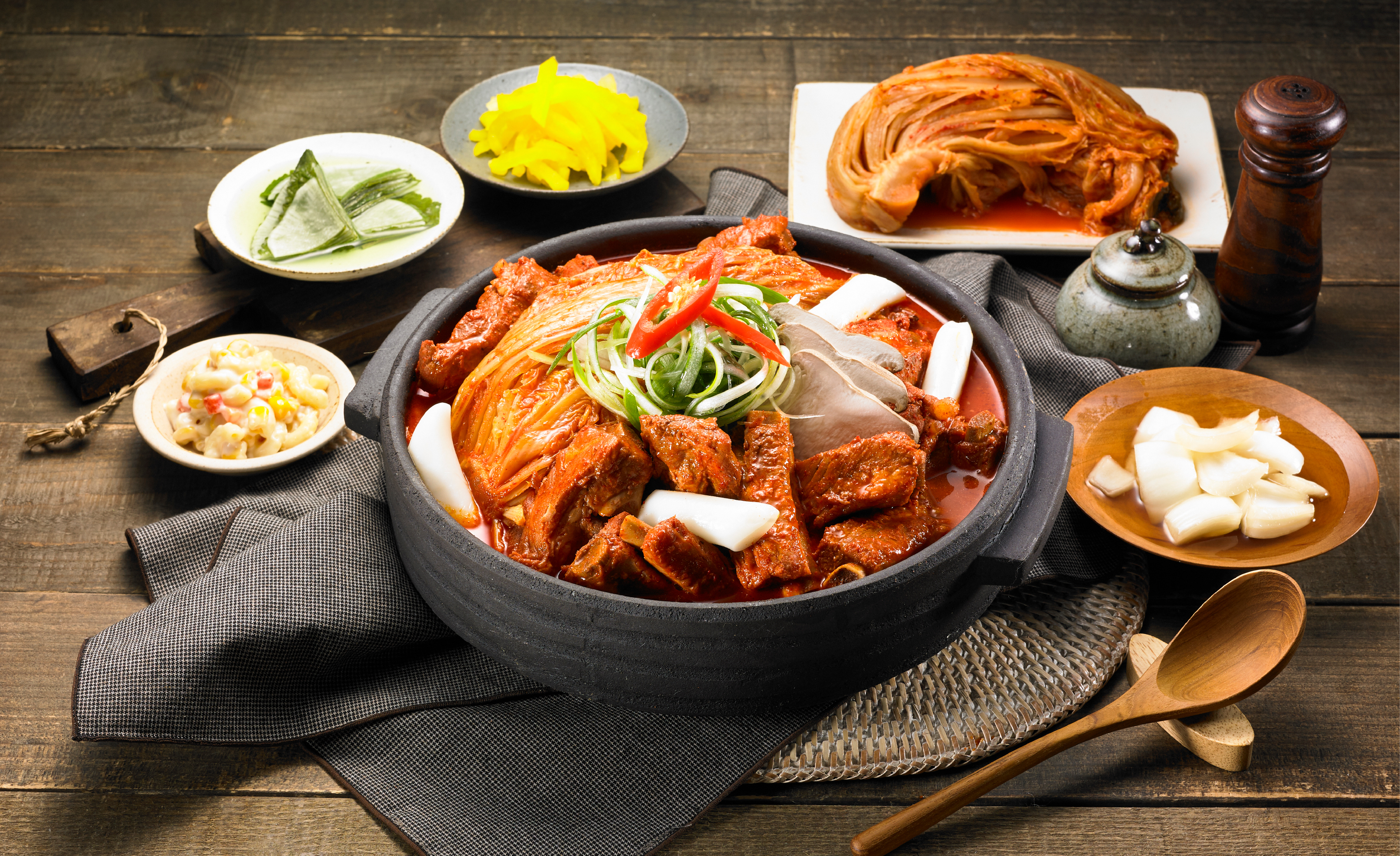밥도둑 묵은지갈비찜(2인 이상 주문 가능)