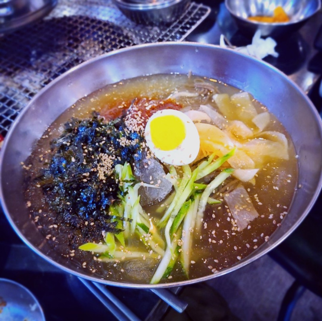 수제양념과일막국수