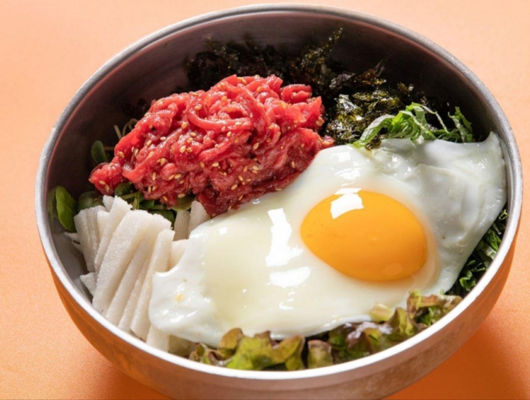 한우육회비빔밥