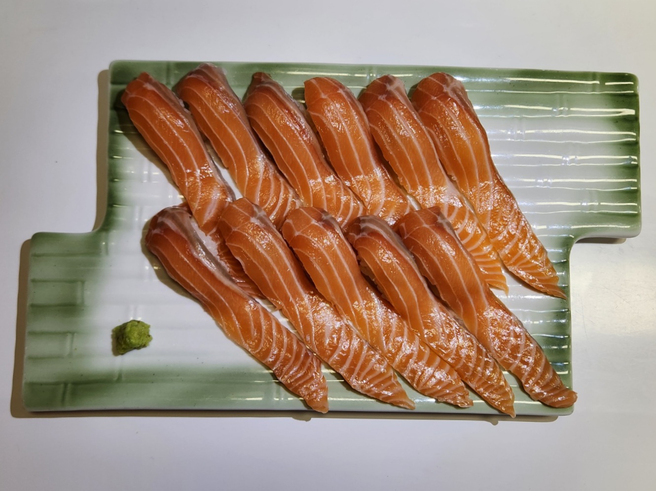 연어초밥