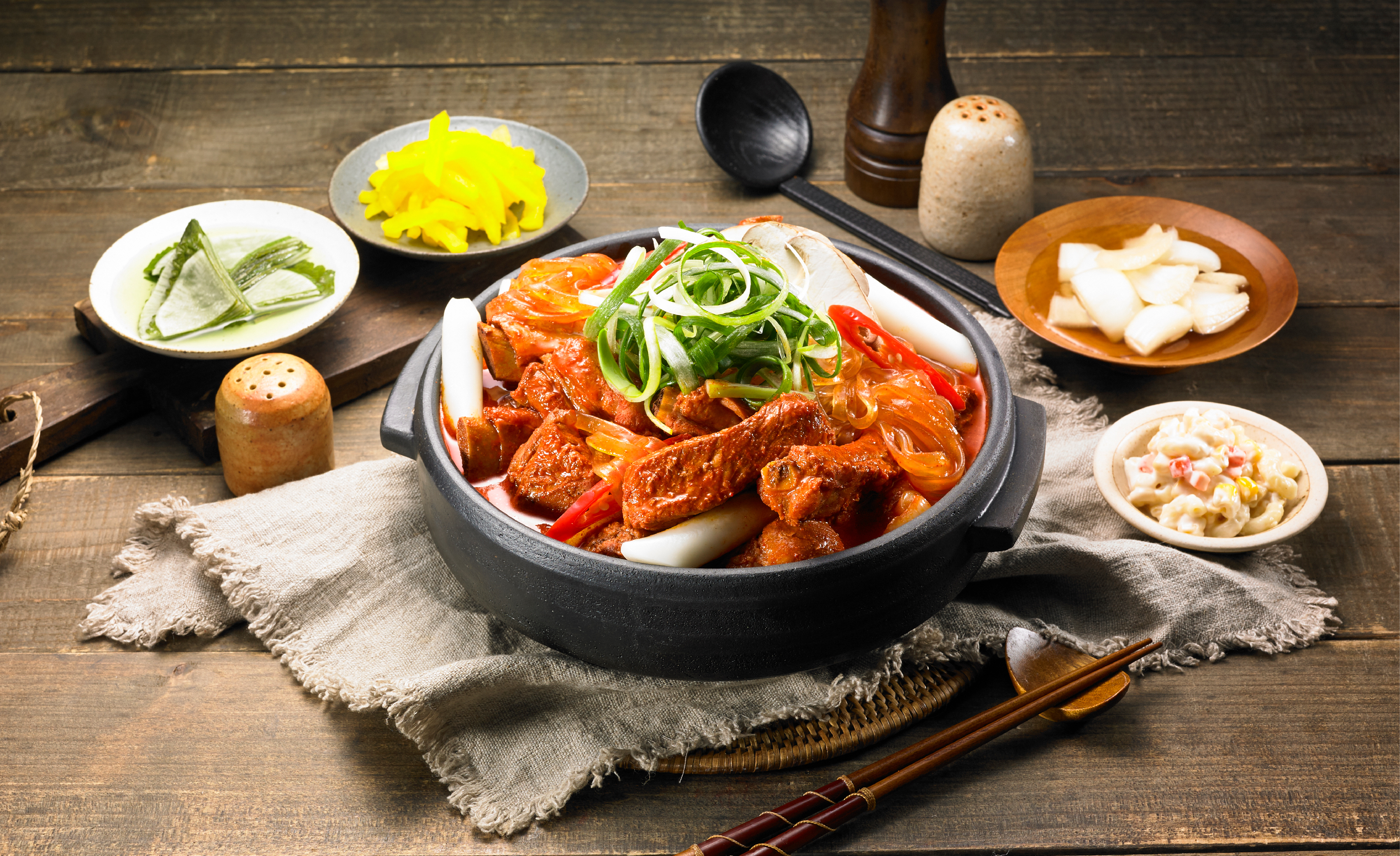 야들야들 매운돼지갈비찜(2인 이상 주문 가능)