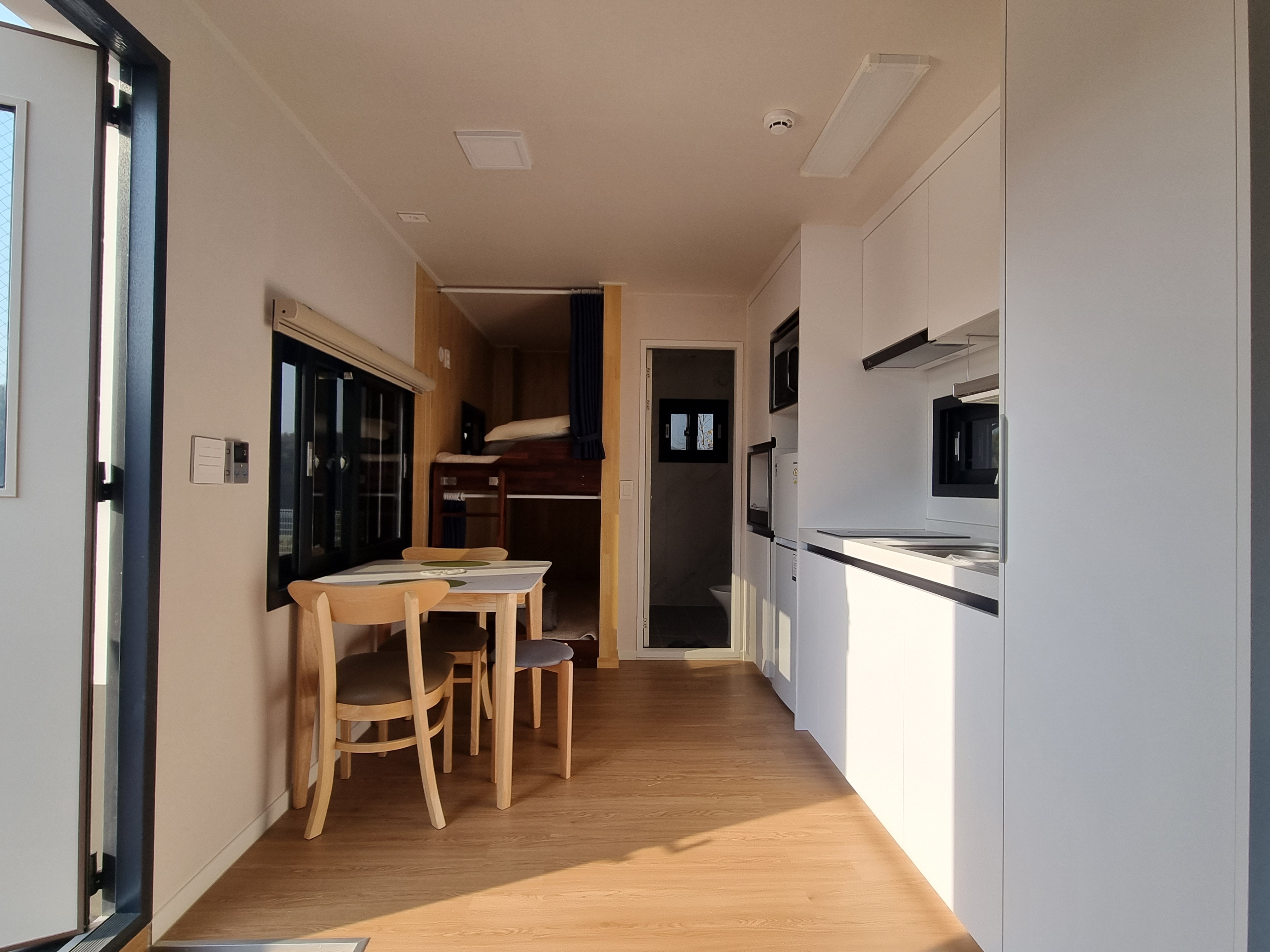 청풍레이크카라반 이미지