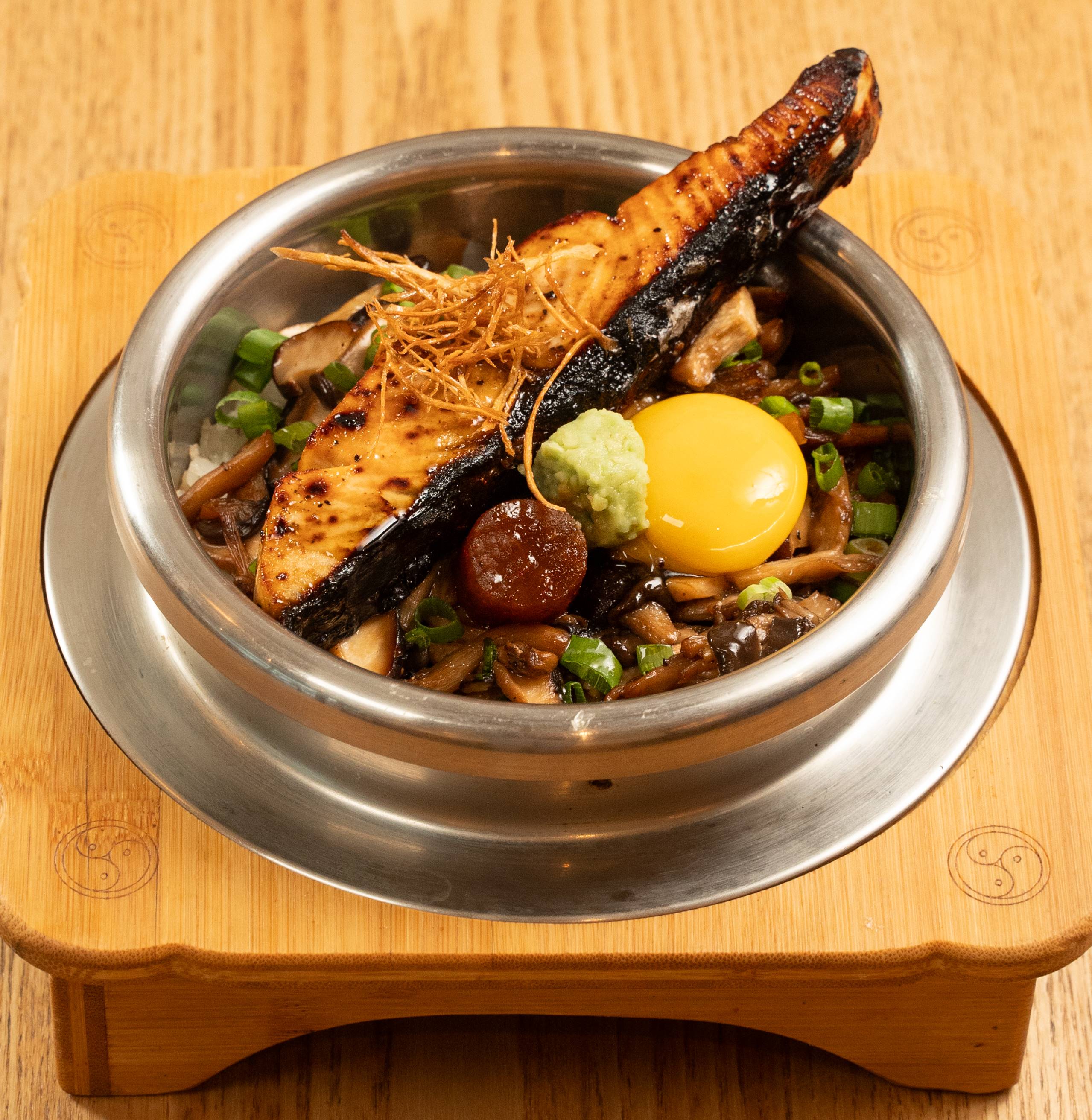 삼치솥밥