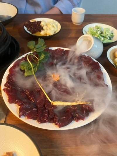 뭉티기 1++no.9 한우탕 세트
