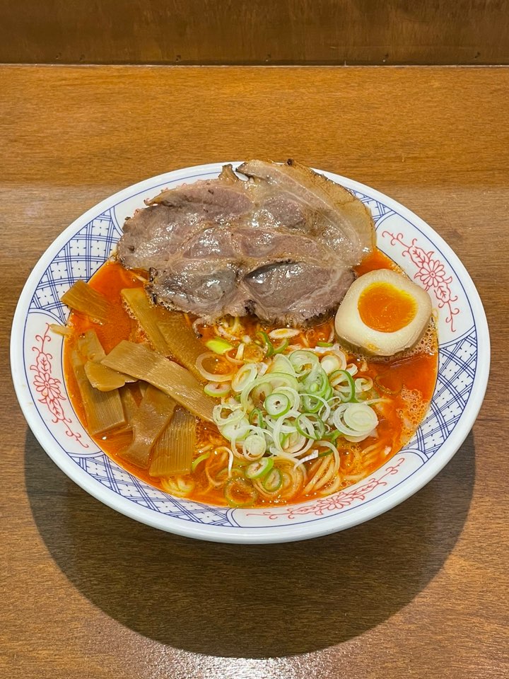 매운 돈코츠라멘