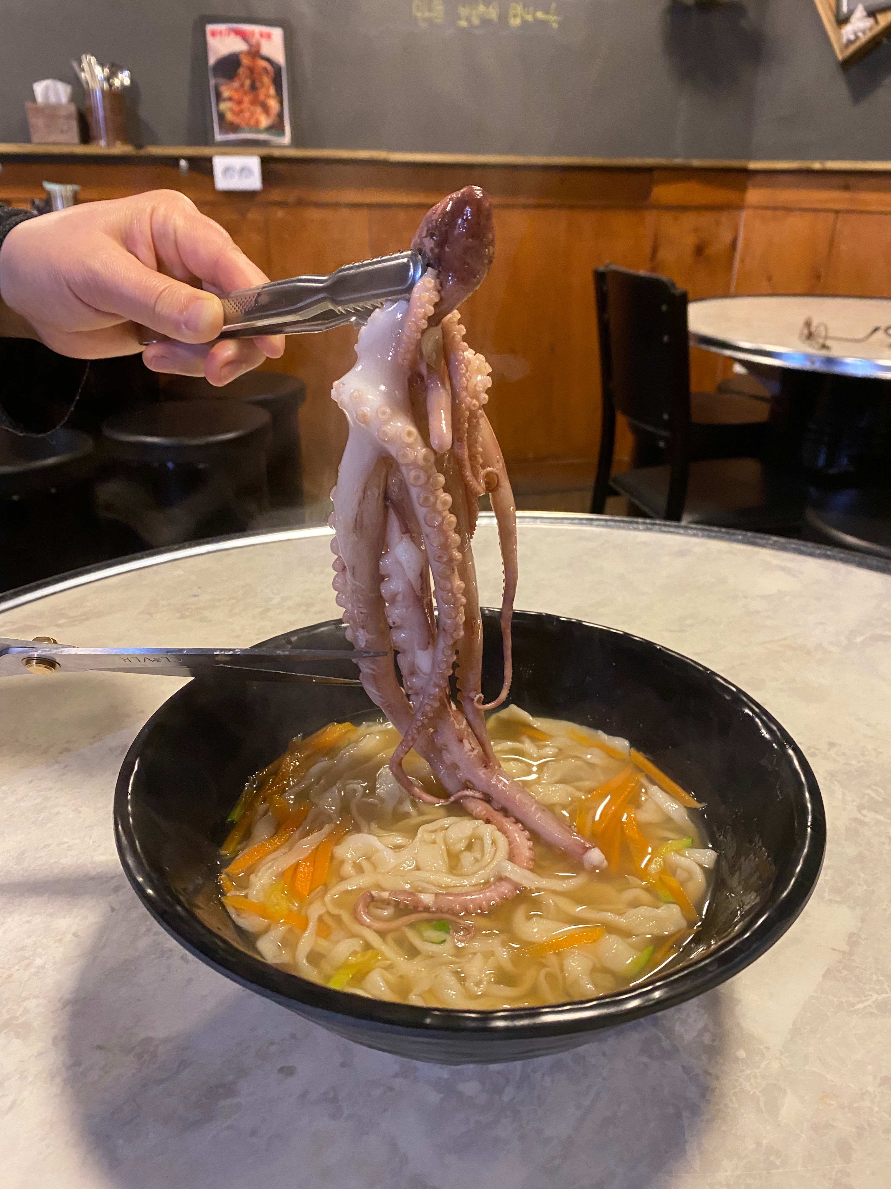 낙지 한마리 칼국수