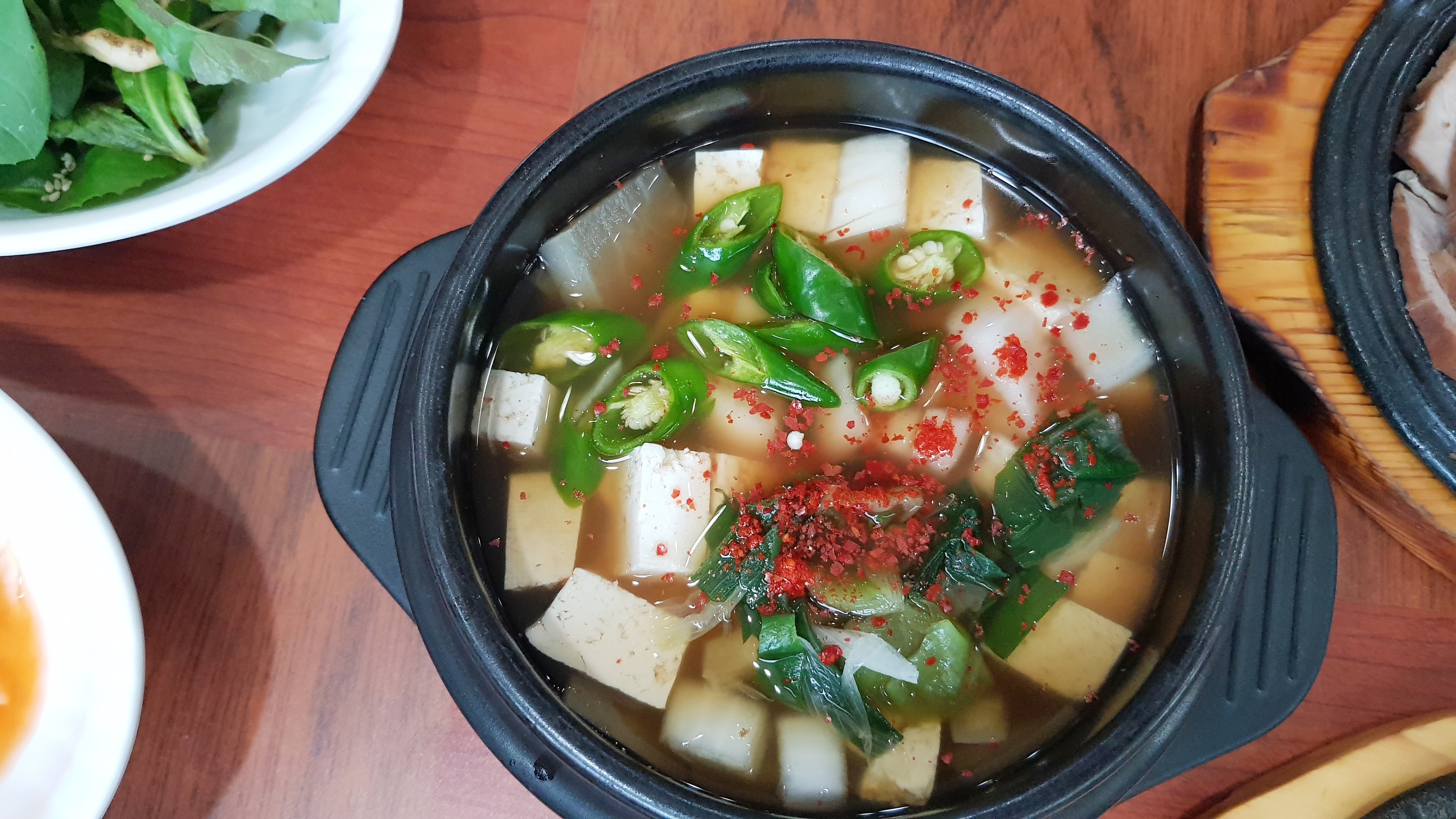 돌집식당 이미지