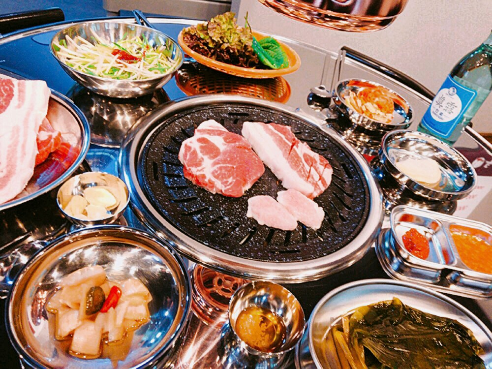 생삼겹살200g