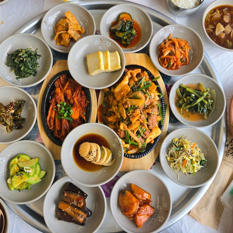 생오리주물럭밥상(2인이상 주문))