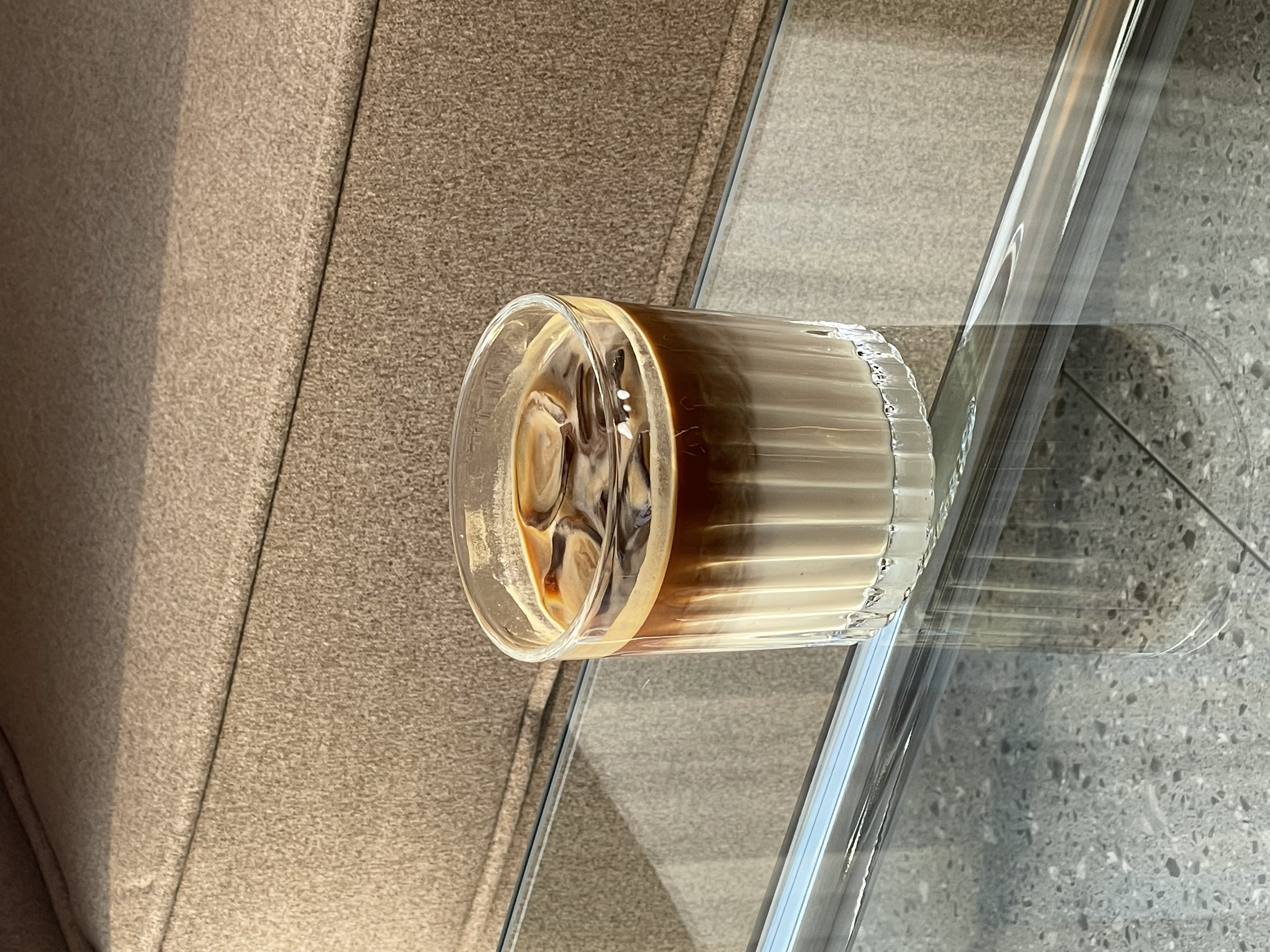 블랜딩 라떼
