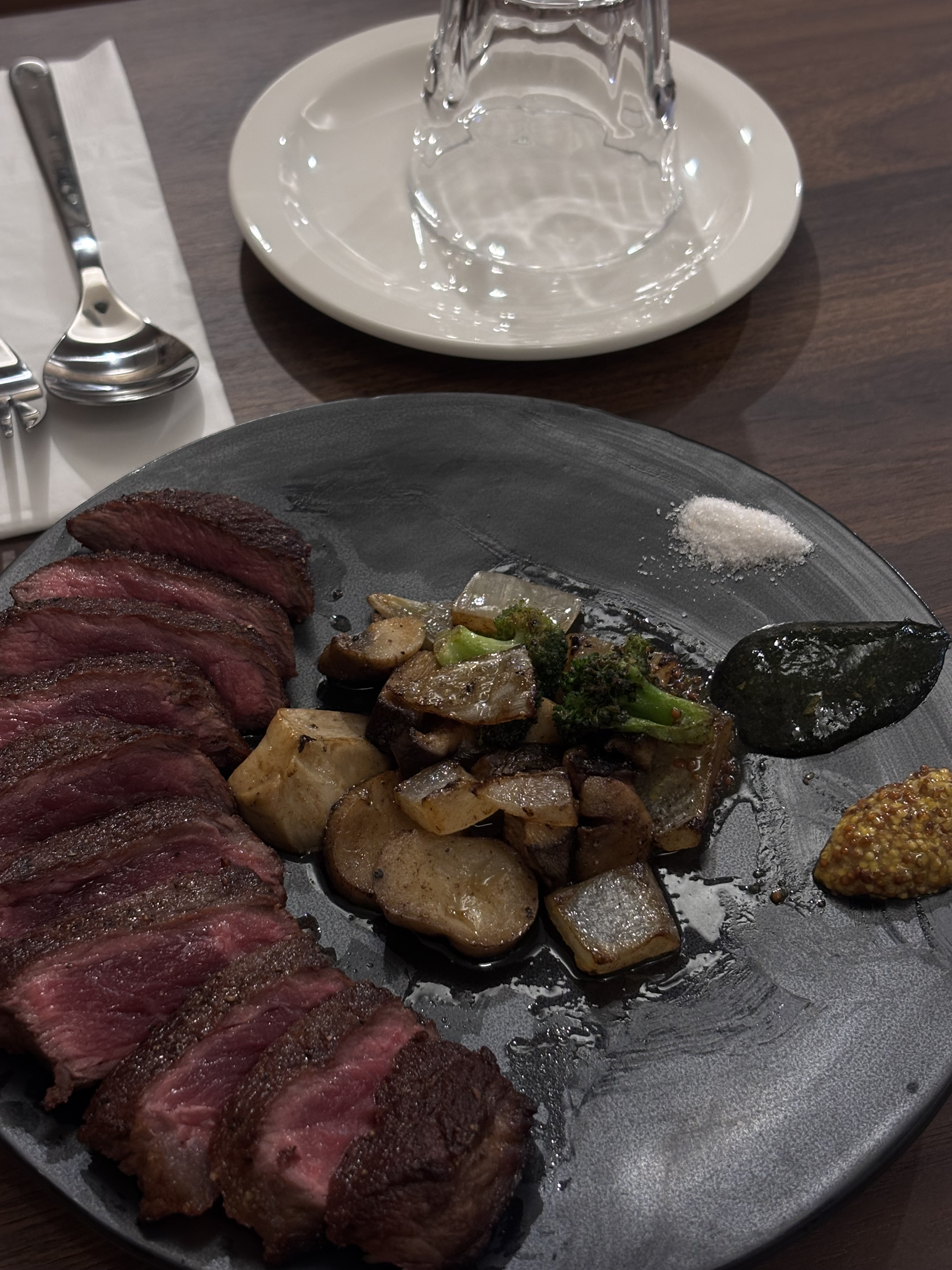 Koritaerioe 1 (코리태리외 1) 1