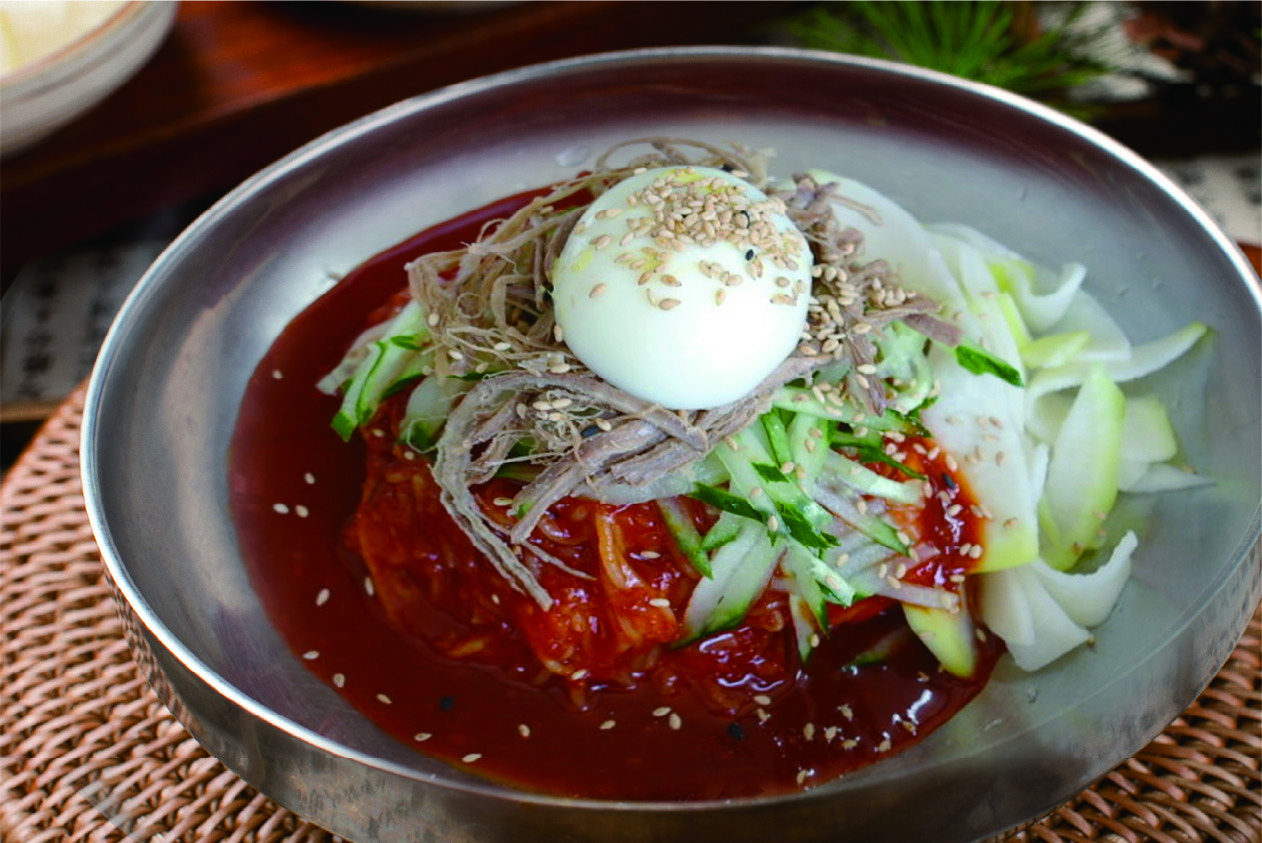 Gyeongjumatjipmilmyeon (경주맛집밀면) 3