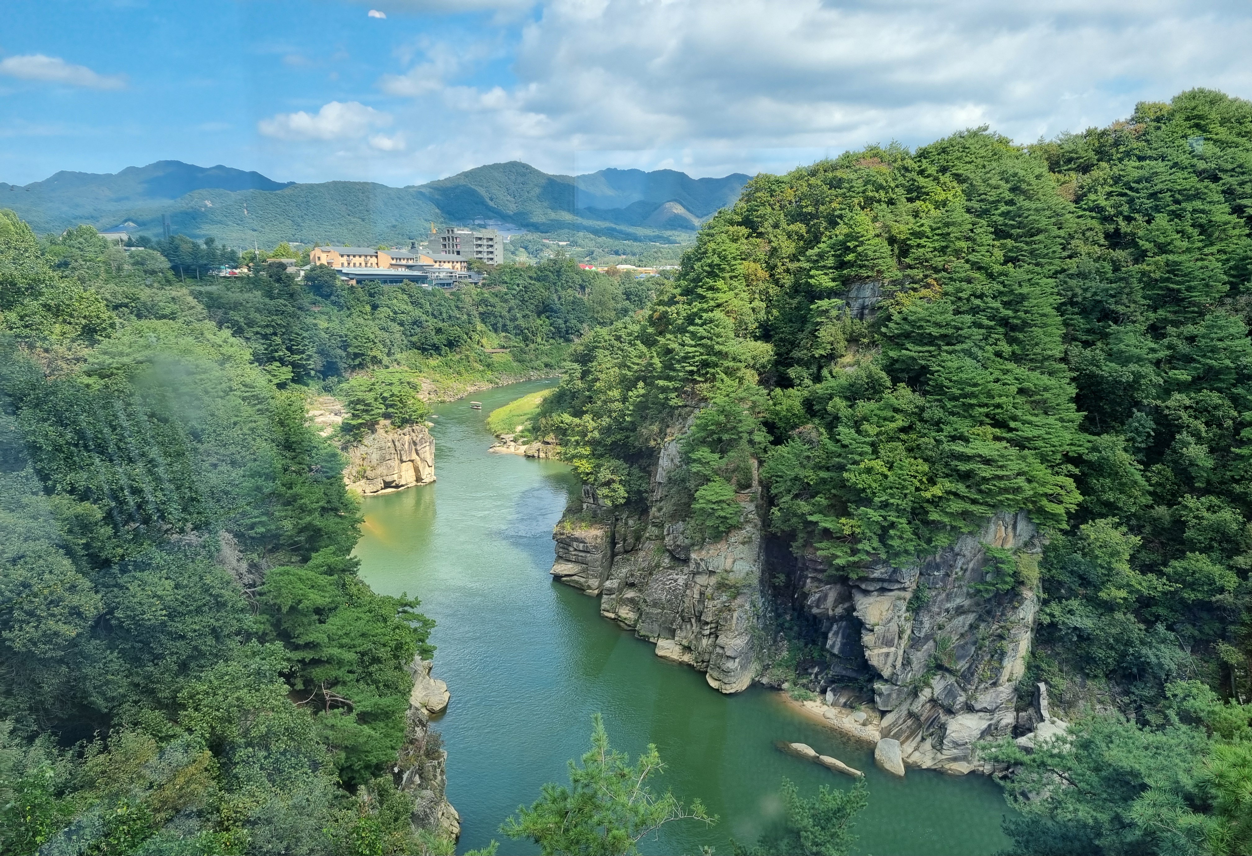 Ribeoporeseuteu&haeoreum 4