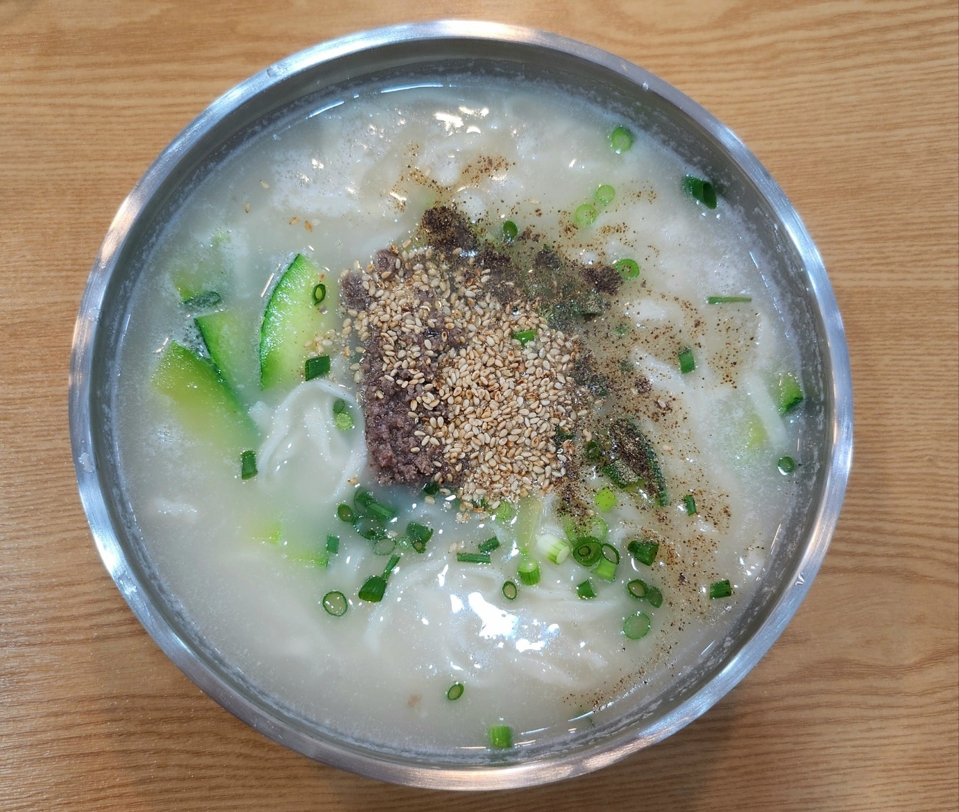 사골칼국수 2