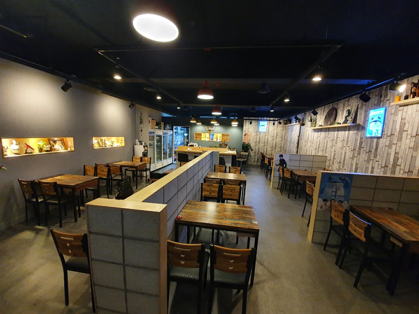 2번출구호프 대표 사진