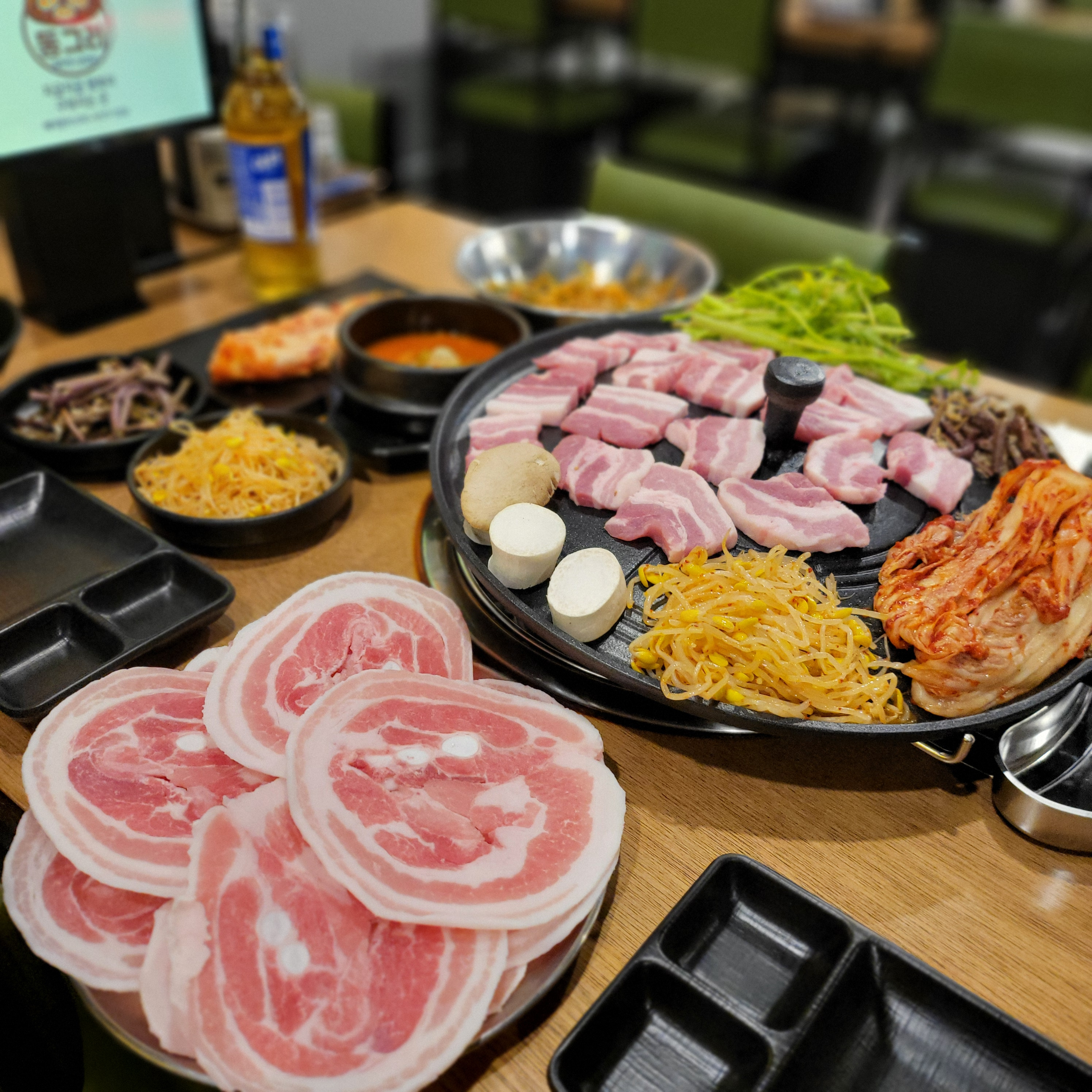 동그리솥뚜껑삼겹살 판교테크노밸리유스페이스점 사진 6