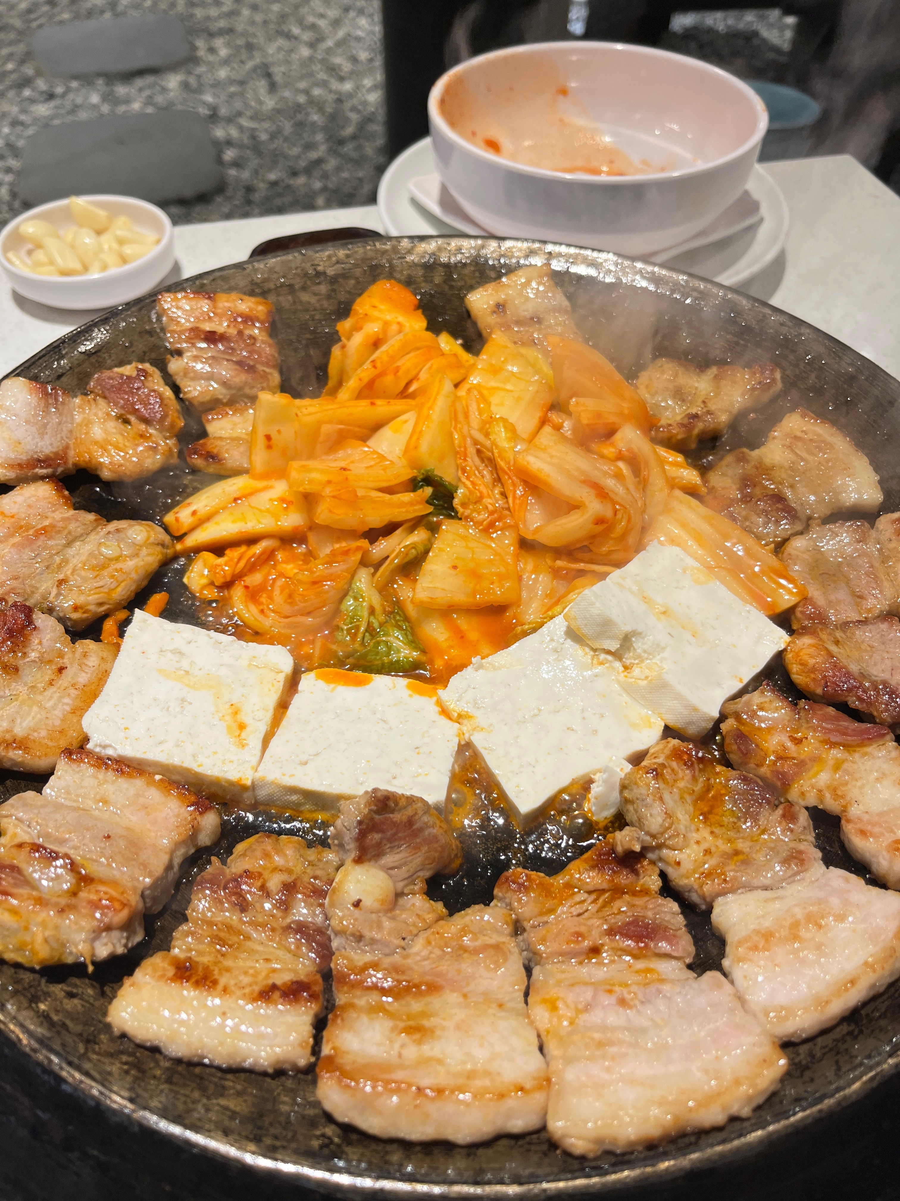 몽돌무쇠김치삼겹 모란점 대표 사진