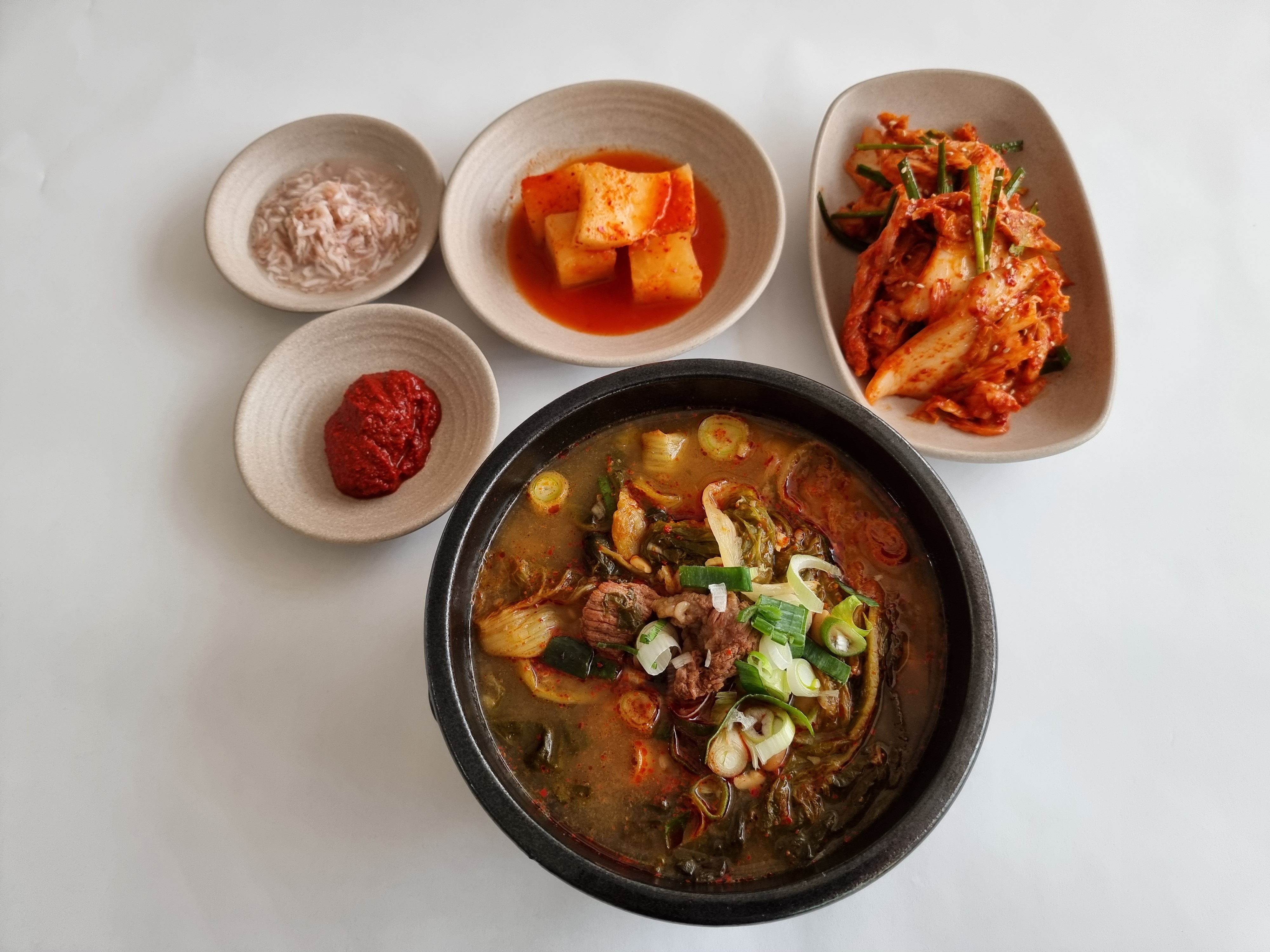 Chunhachudong someorigukbap (춘하추동 소머리국밥) 3
