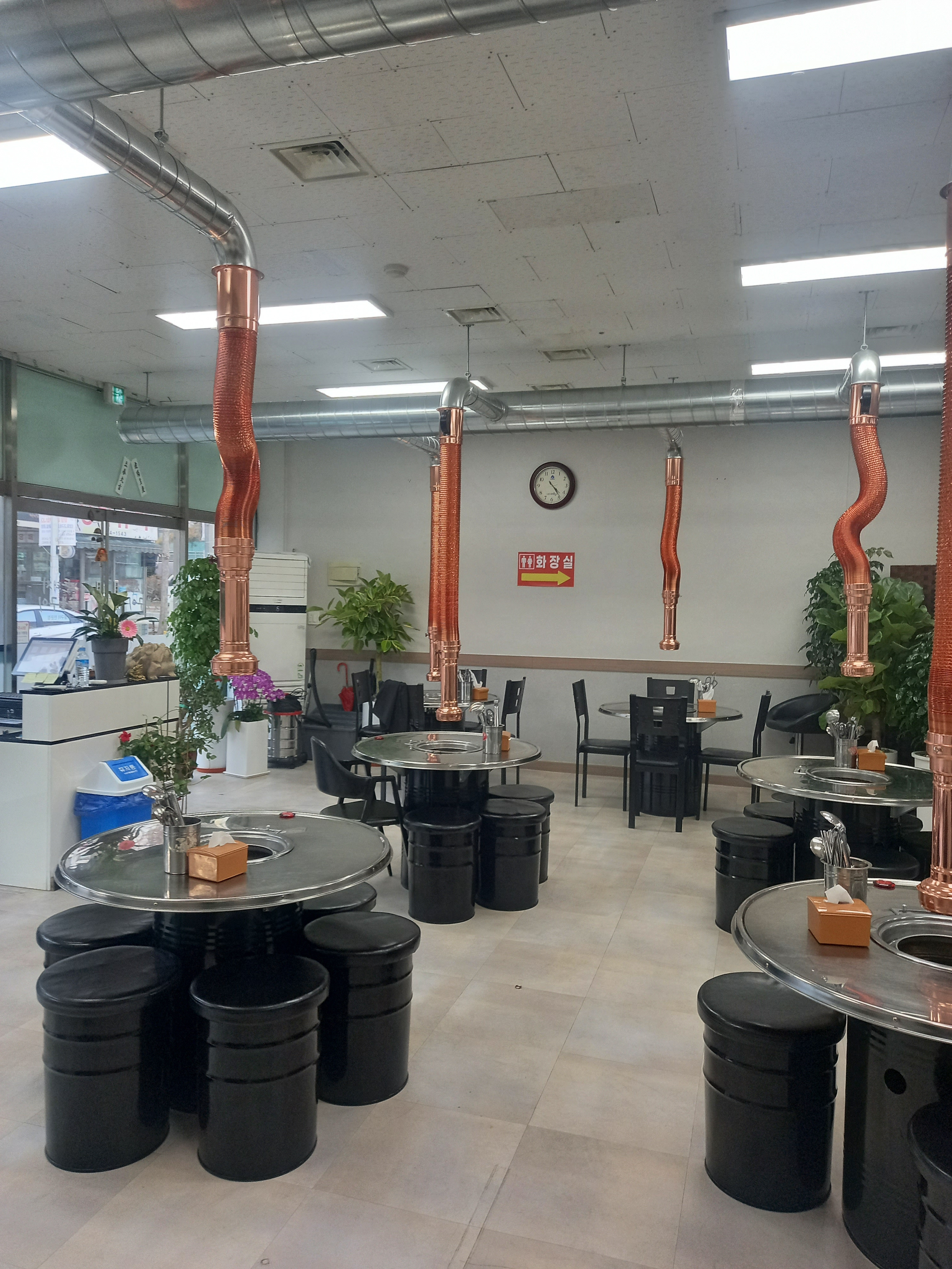 돈돼지숯불구이 사진 2